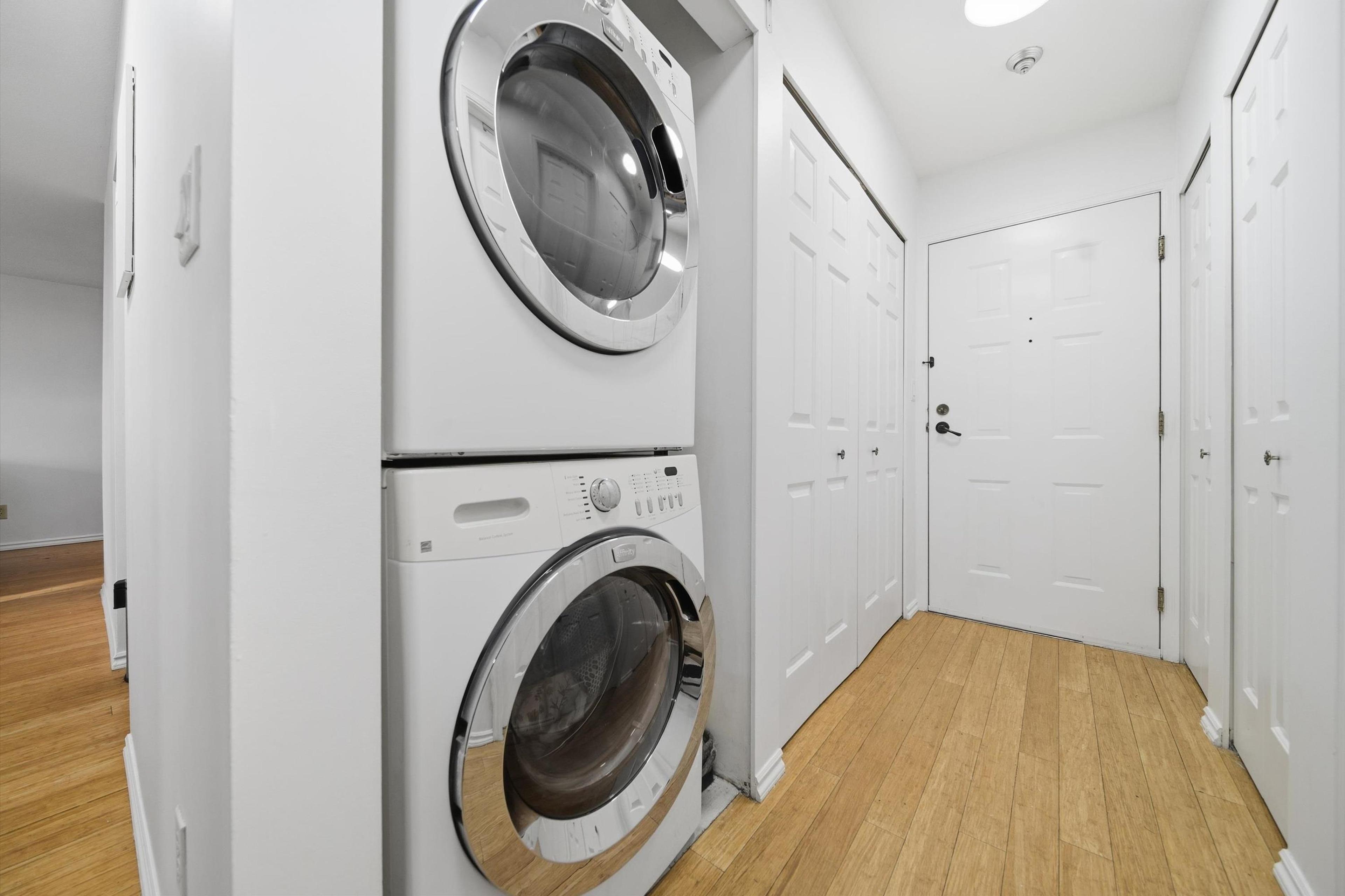 #104 15290 THRIFT AVENUE - 11