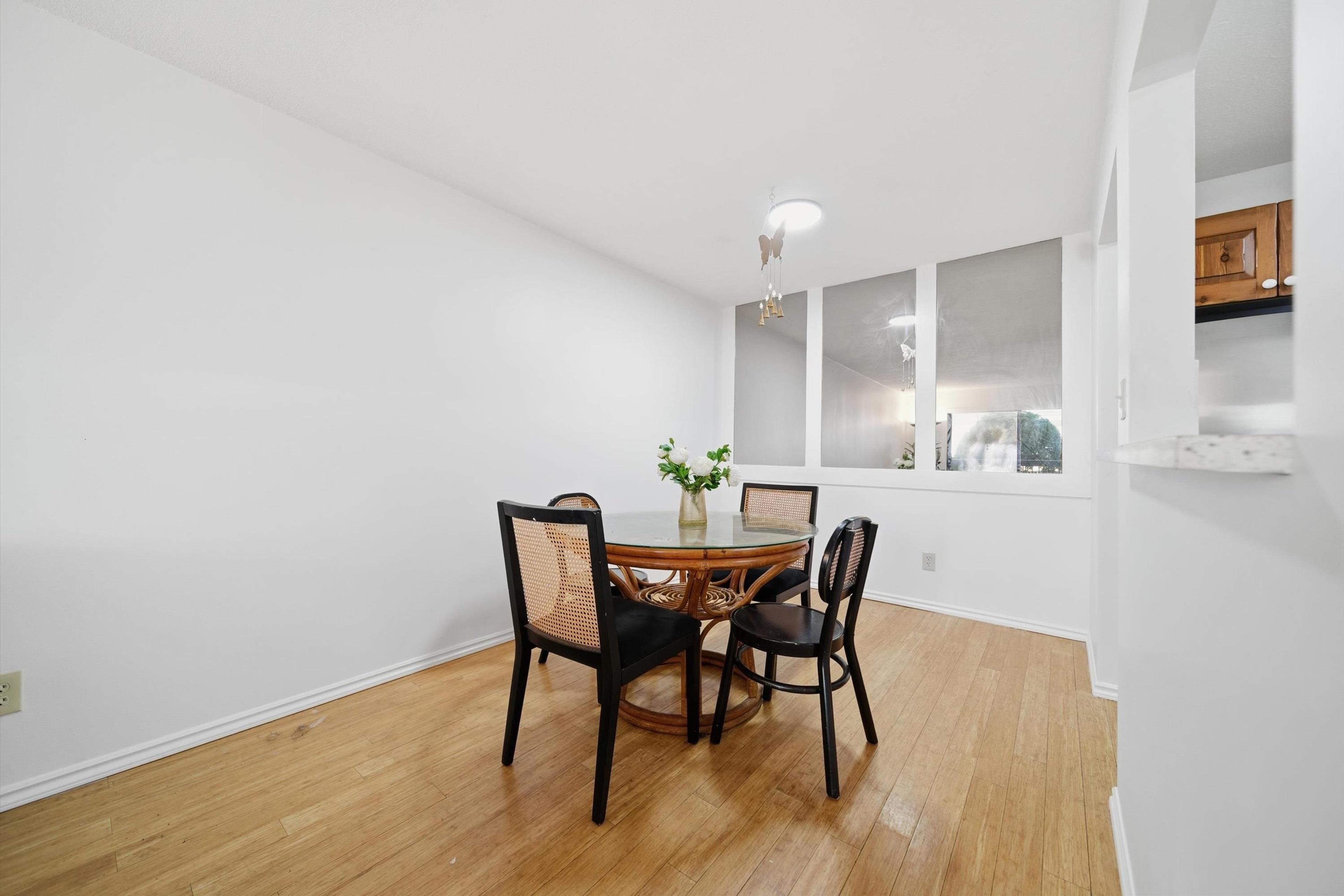 #104 15290 THRIFT AVENUE - 20