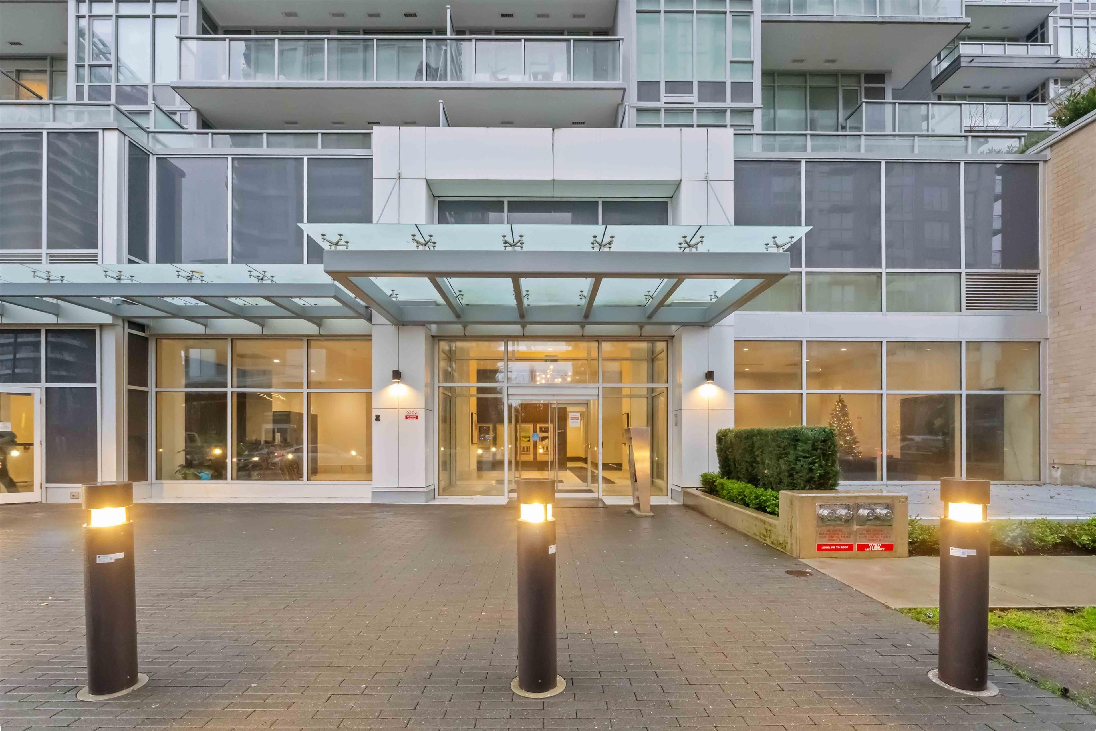 13350 Central Avenue, Surrey - Exteriors - Photo 4