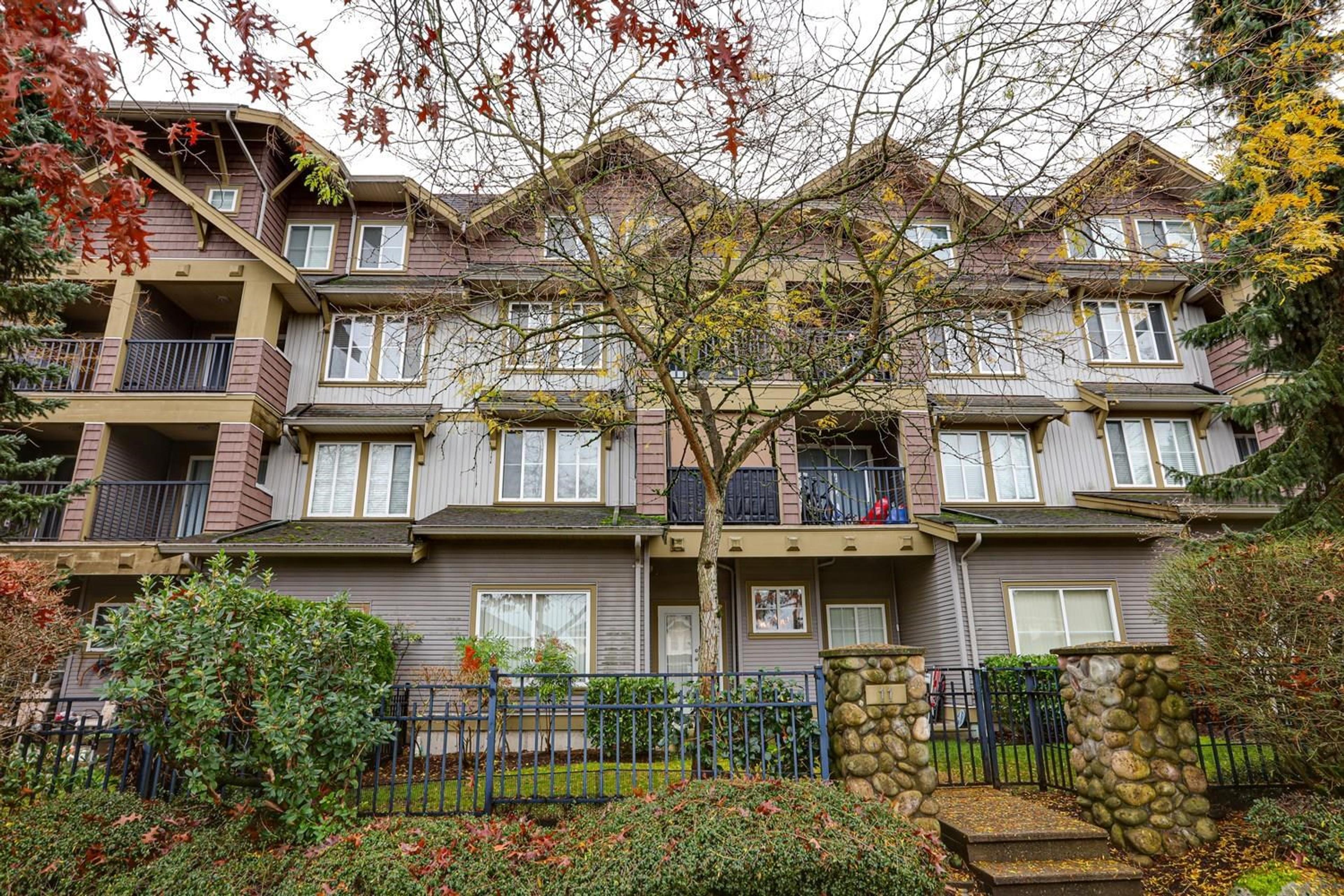 12040 68 Avenue, Surrey - Exteriors - Photo 10