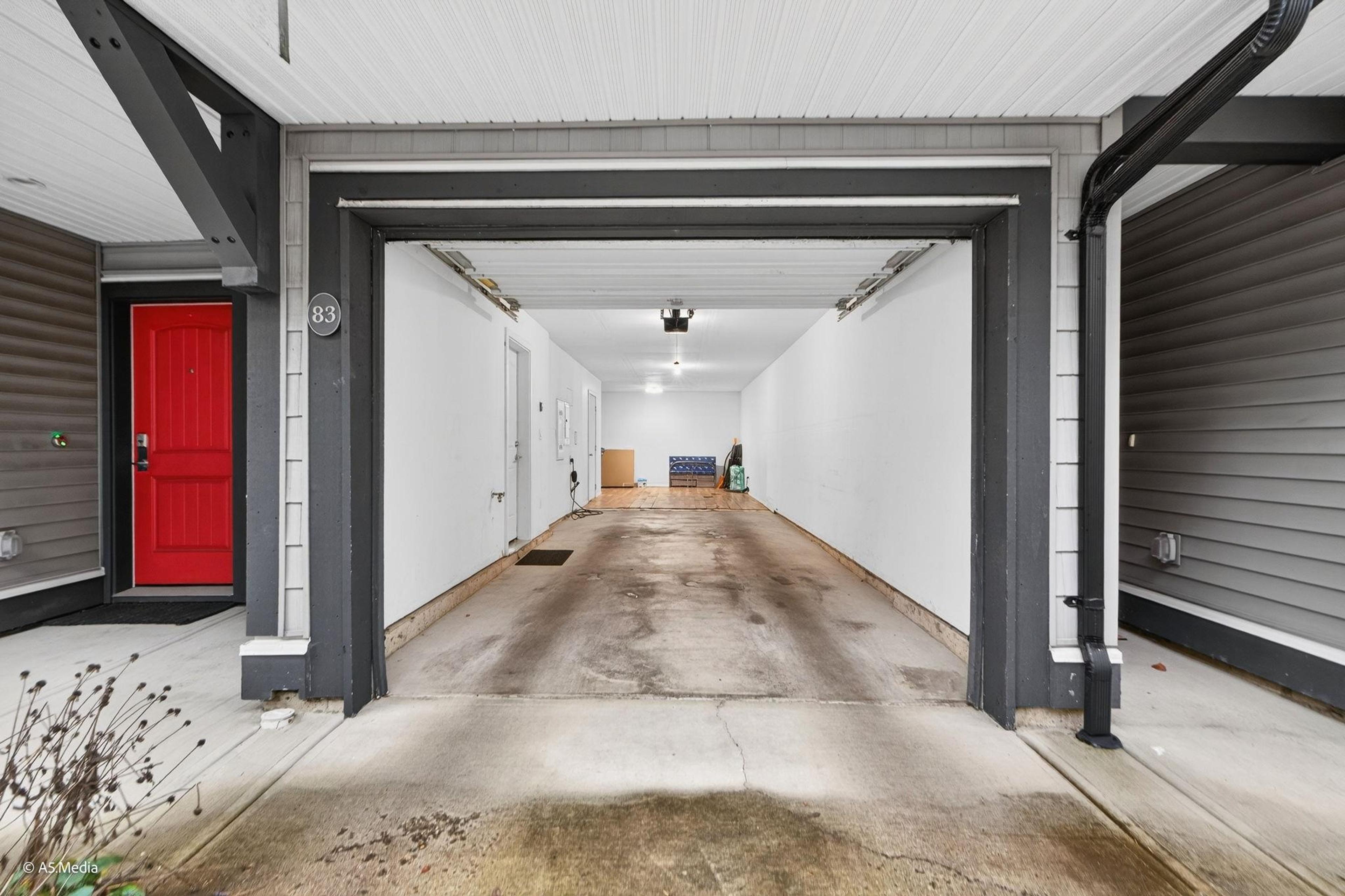 14555 68 Avenue, Surrey - Exteriors - Photo 6