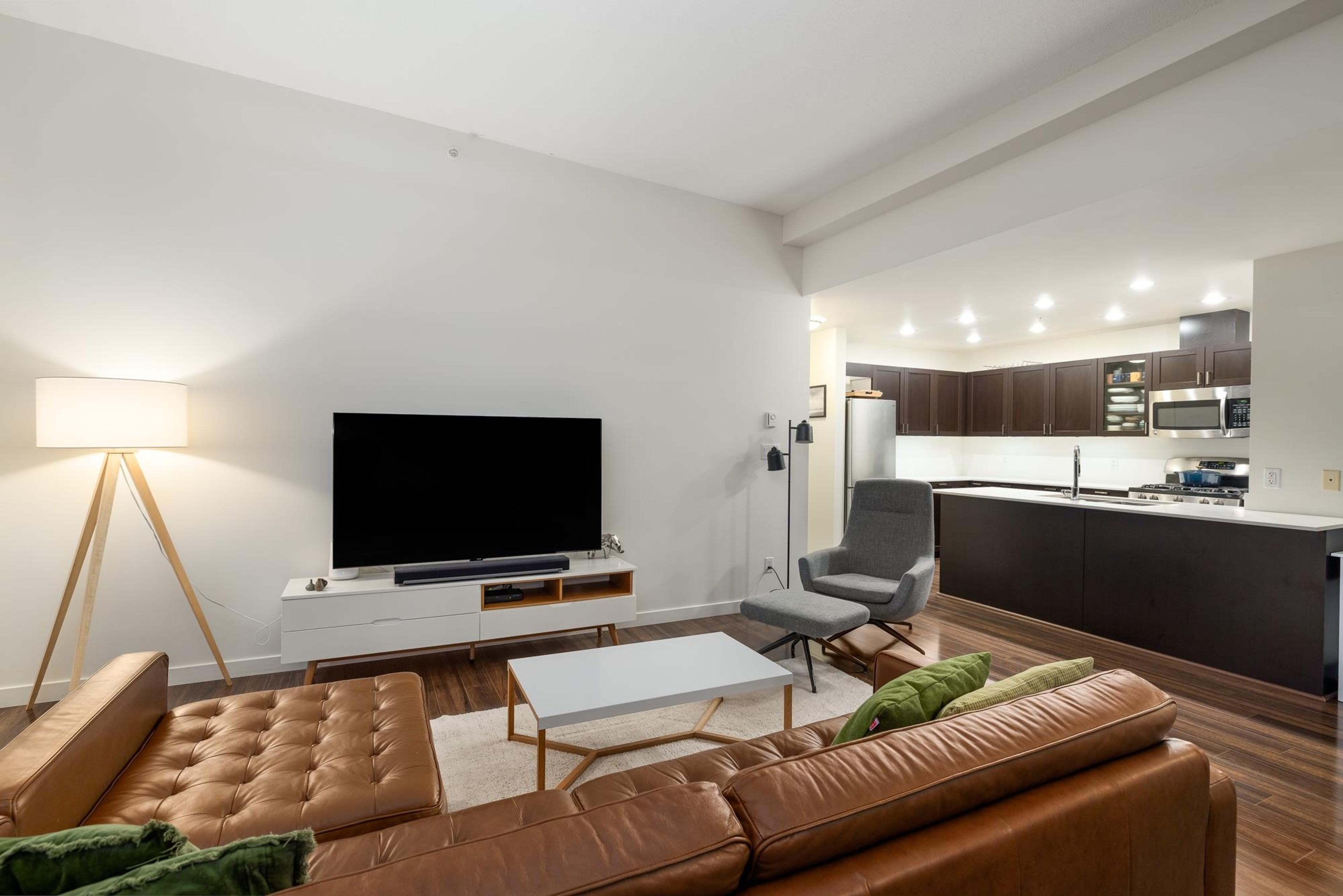 #PH3 4815 ELDORADO MEWS - 12