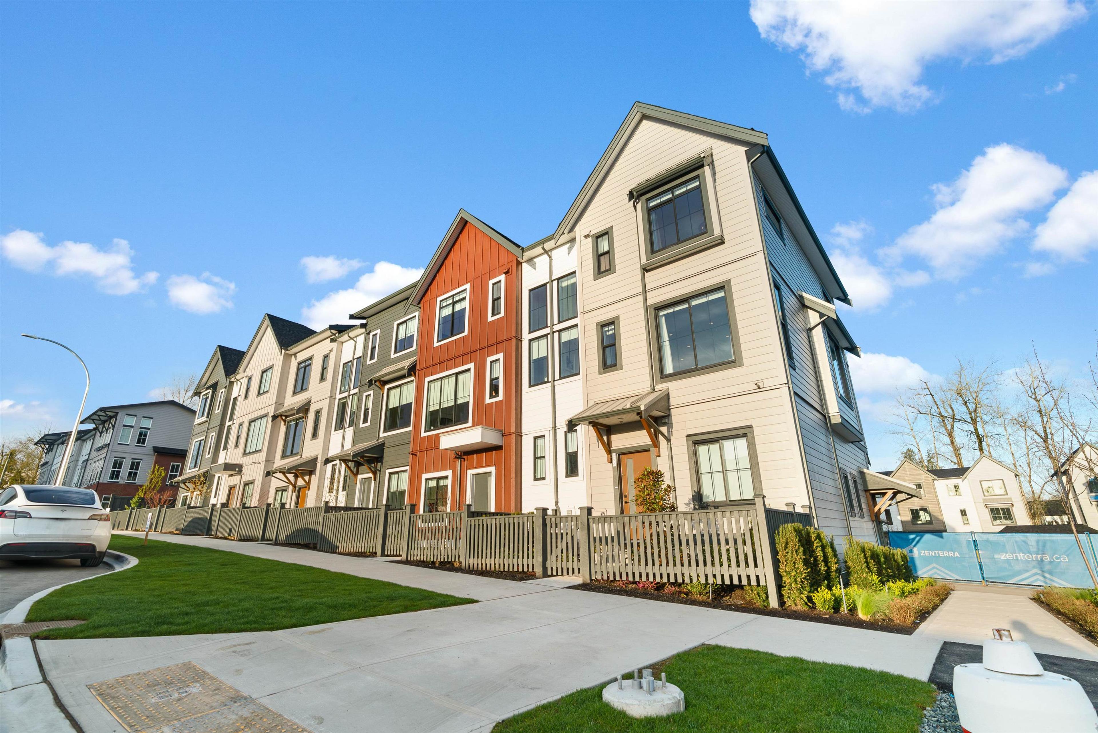 7661 198b Street, Langley - Exteriors - Full Complex View - Photo 3