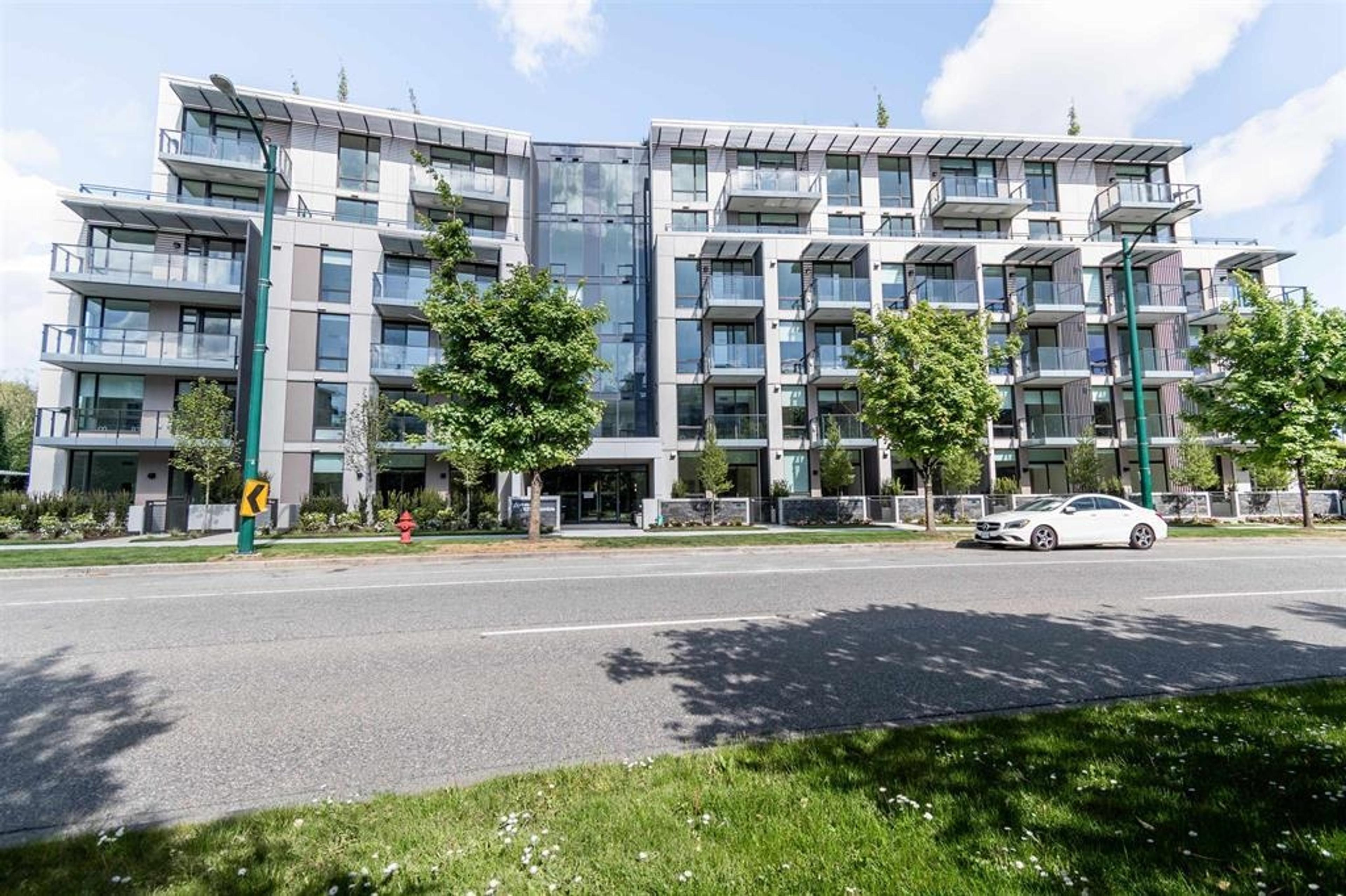 5212 Cambie Street, Vancouver - Exteriors - Full Complex View - Photo 2