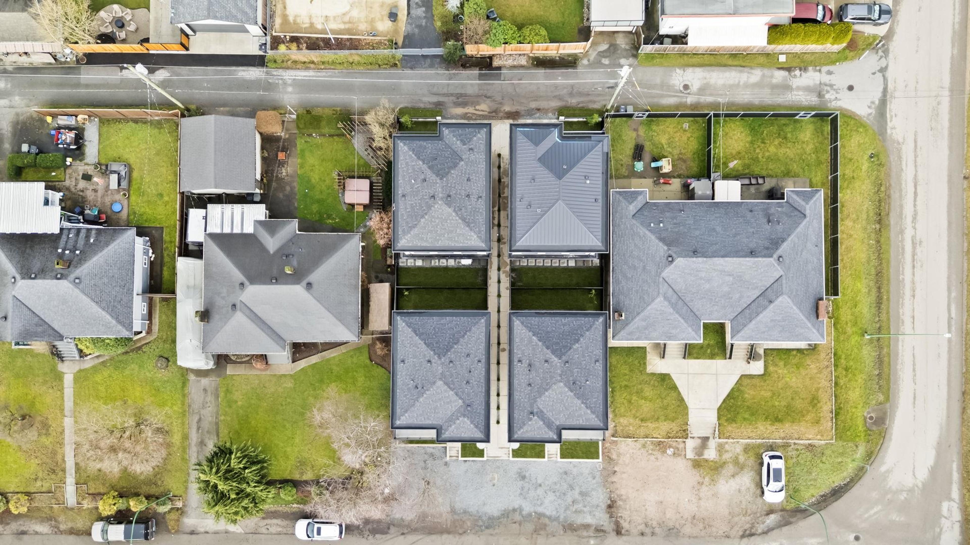 #2 3881 HURST STREET - 12