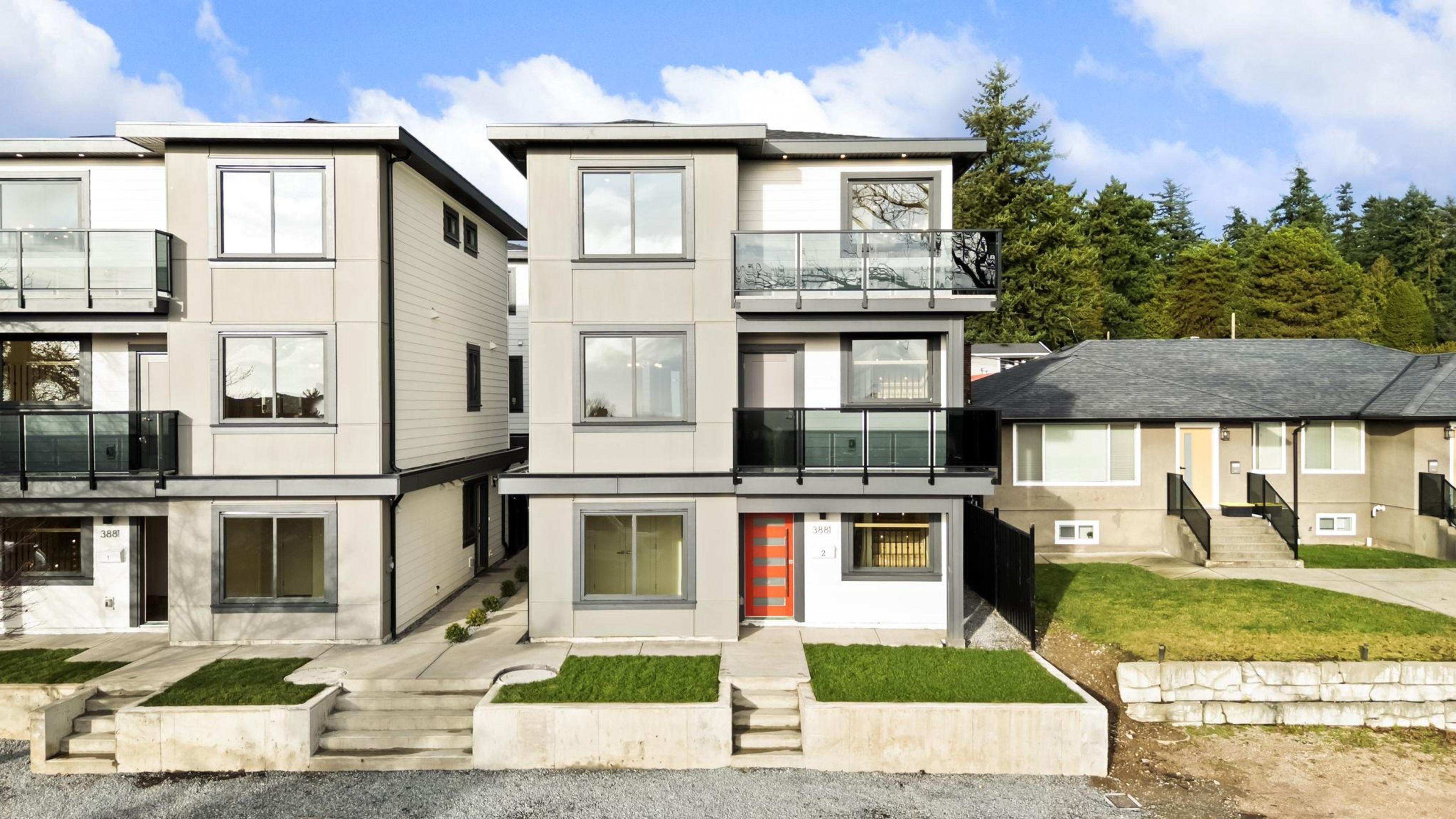 #2 3881 HURST STREET - 8