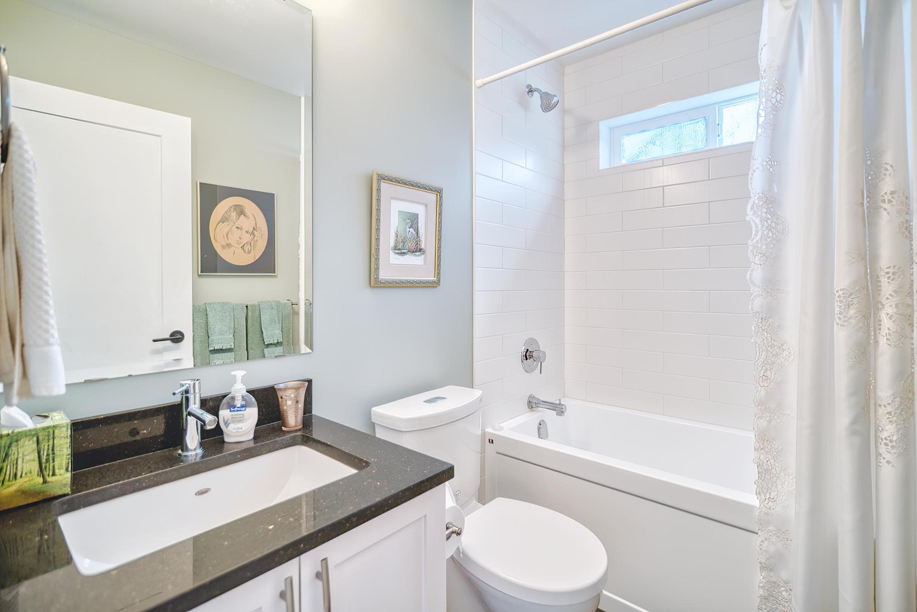 6263 APOLLO ROAD - 33