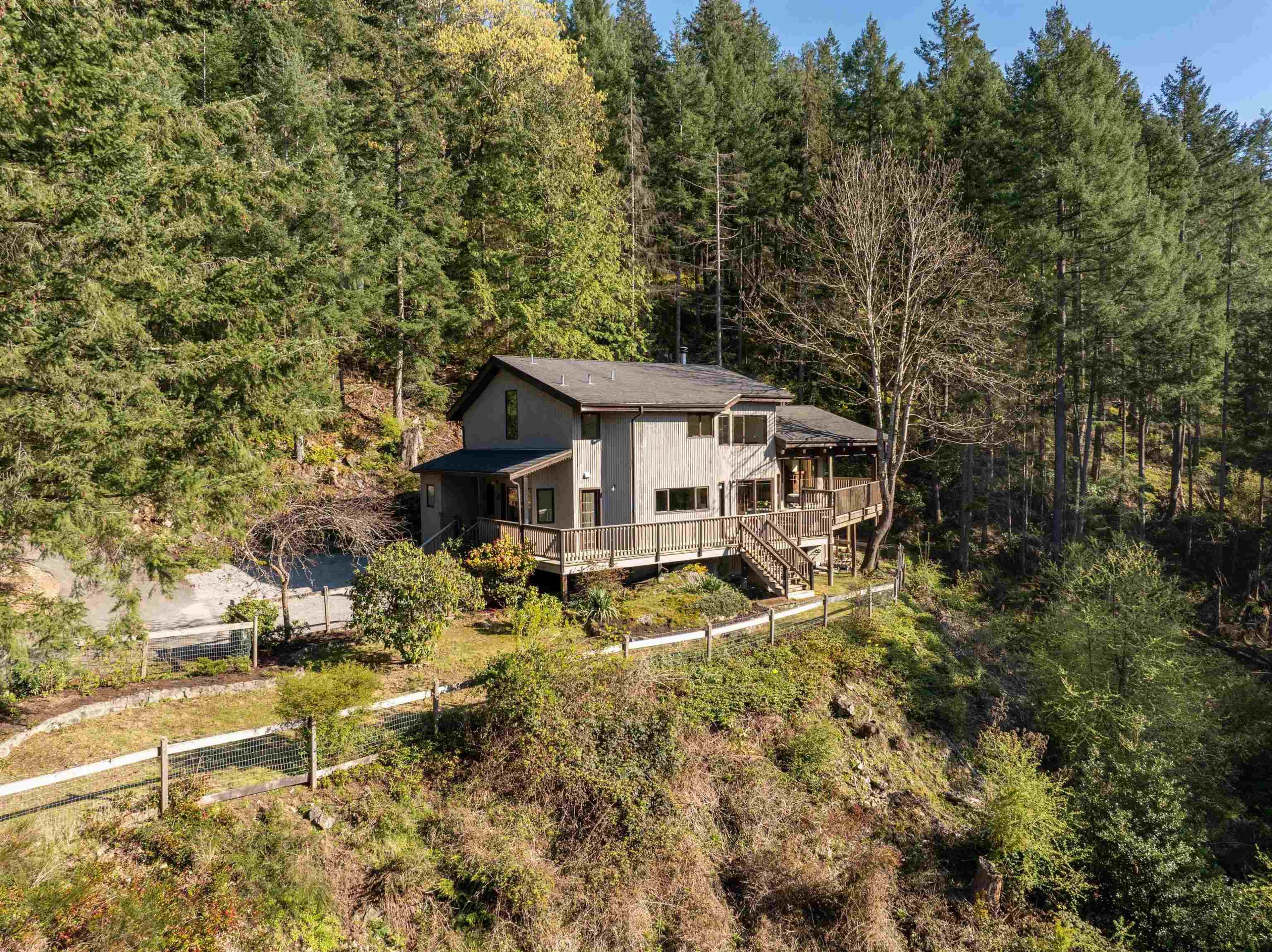 1557 WHITESAILS DRIVE - 32