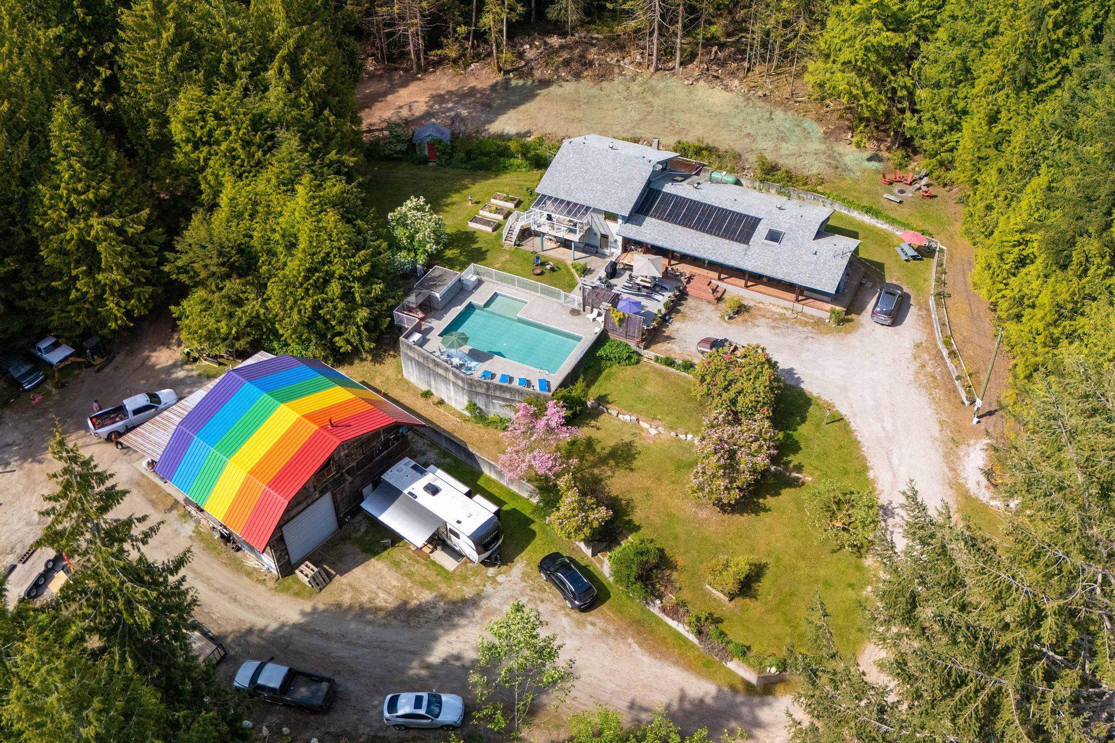 3318-42 LINWOOD ROAD - 5