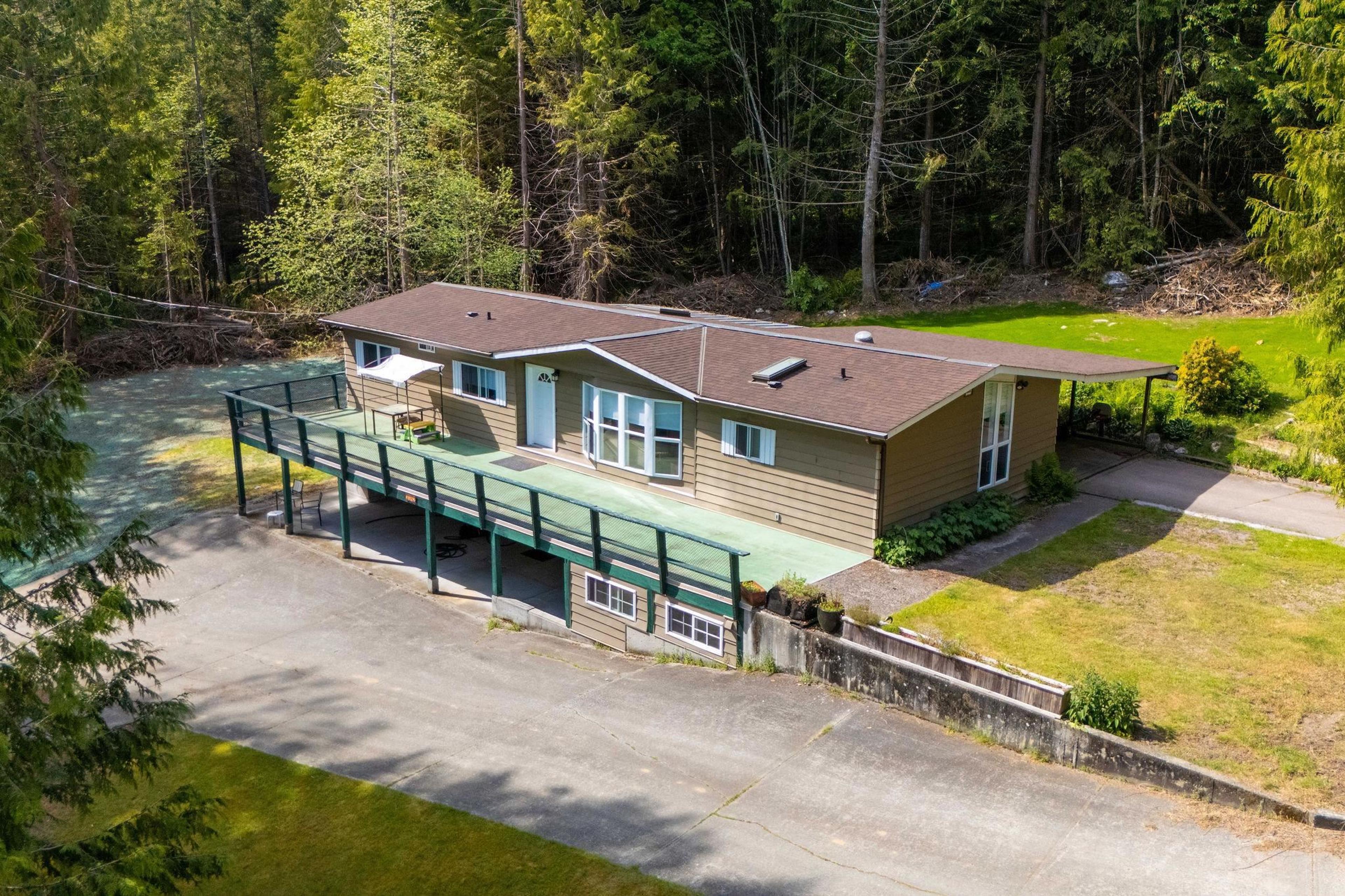 3318-42 LINWOOD ROAD - 34