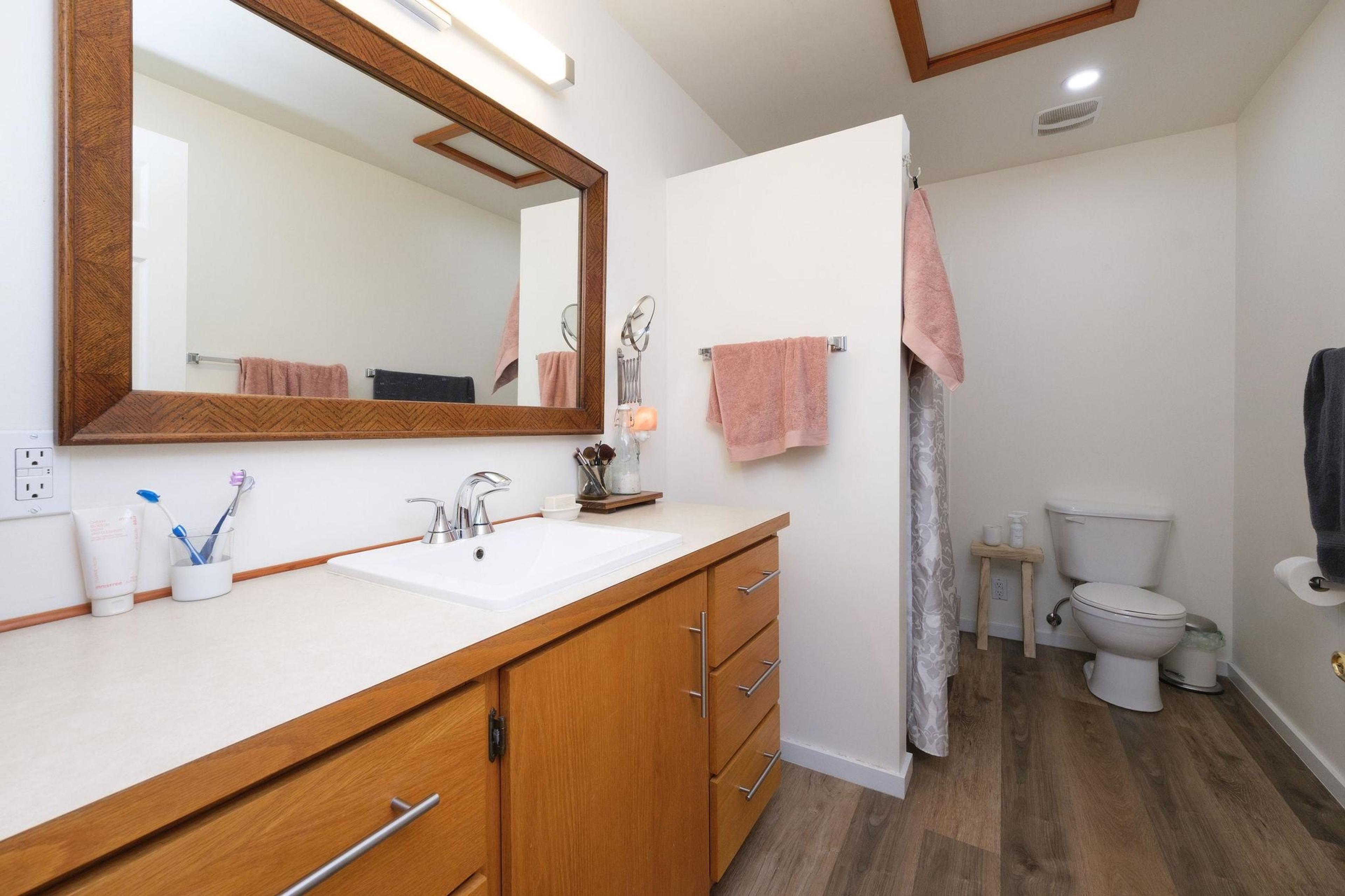 3318-42 LINWOOD ROAD - 29