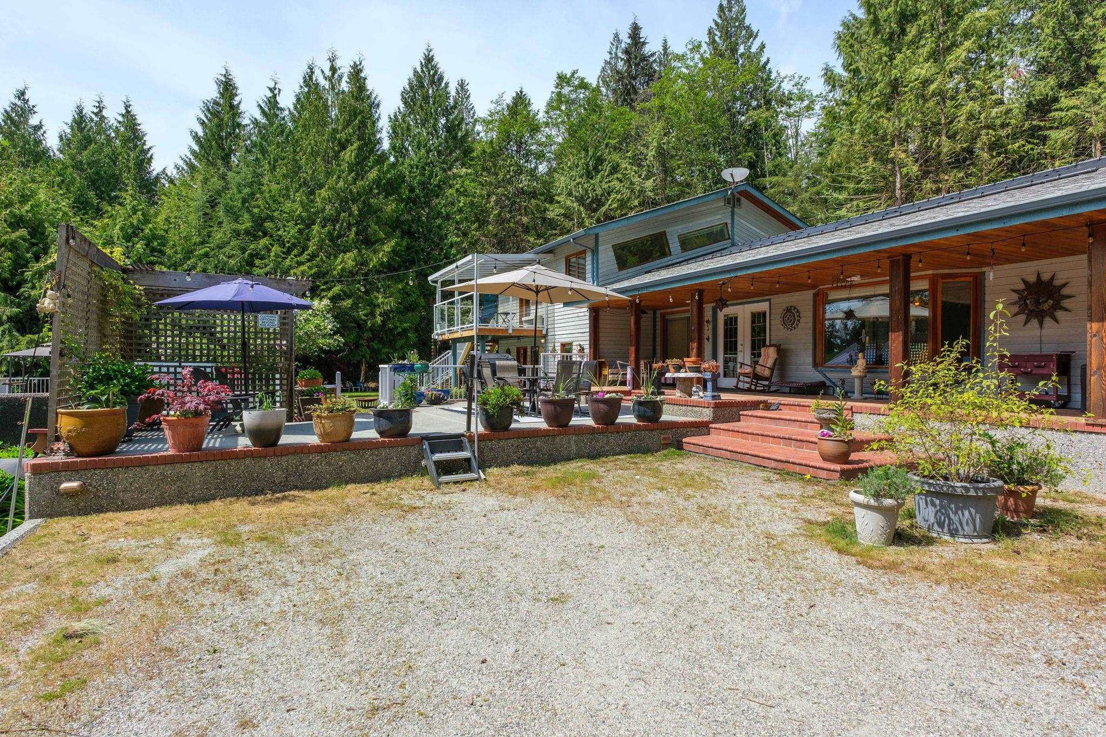 3318-42 LINWOOD ROAD - 25