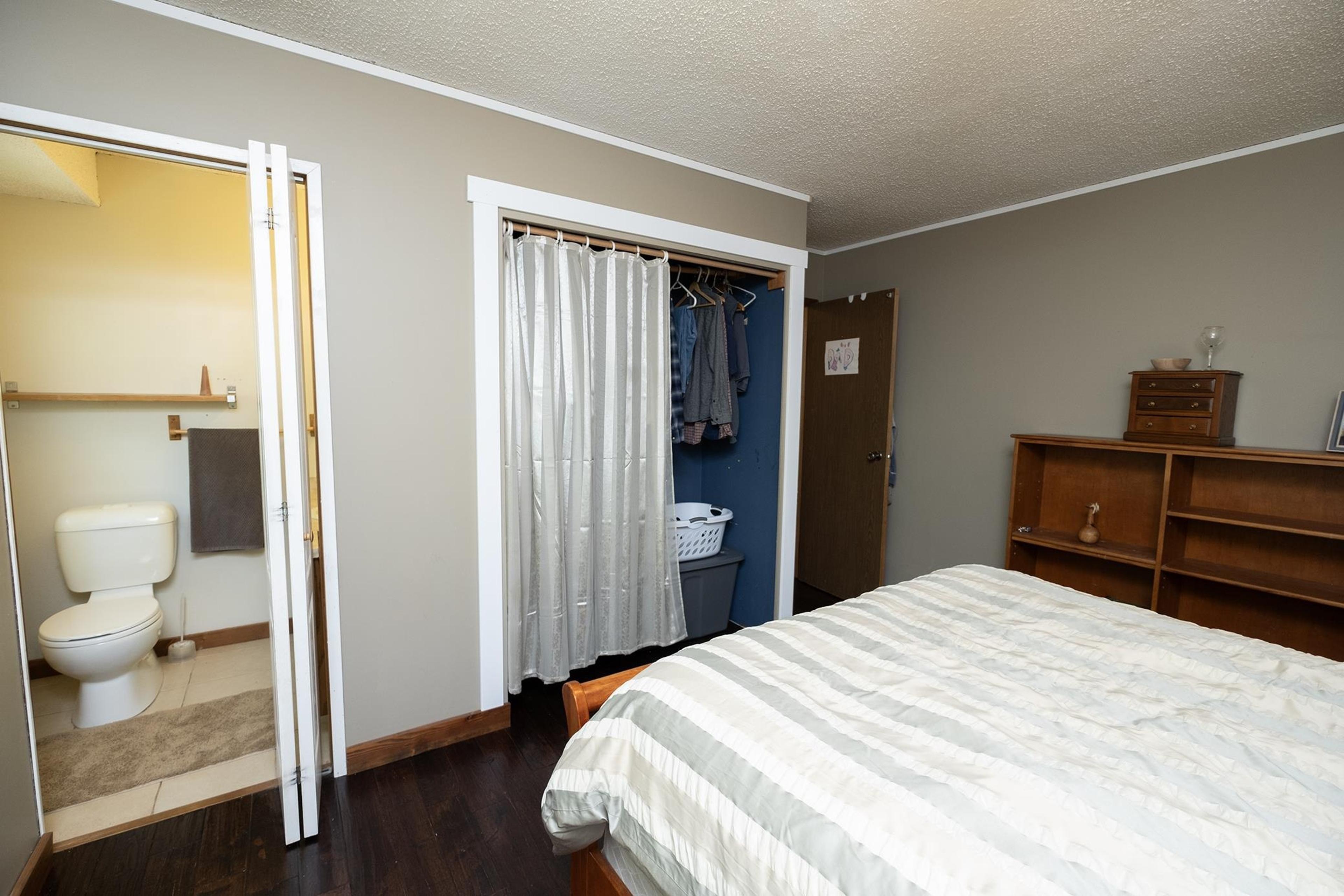 1160 ROSAMUND ROAD - 12