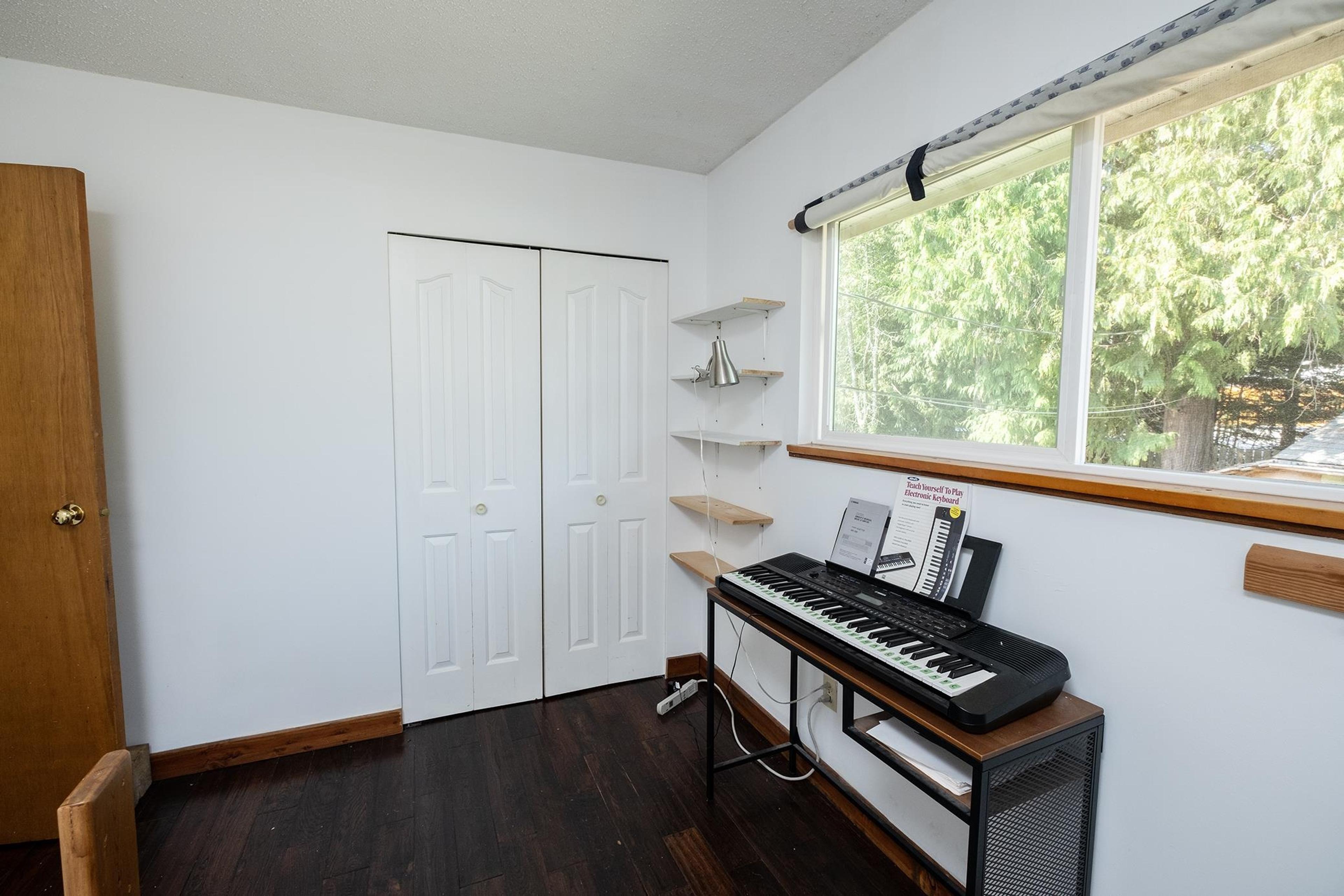 1160 ROSAMUND ROAD - 14