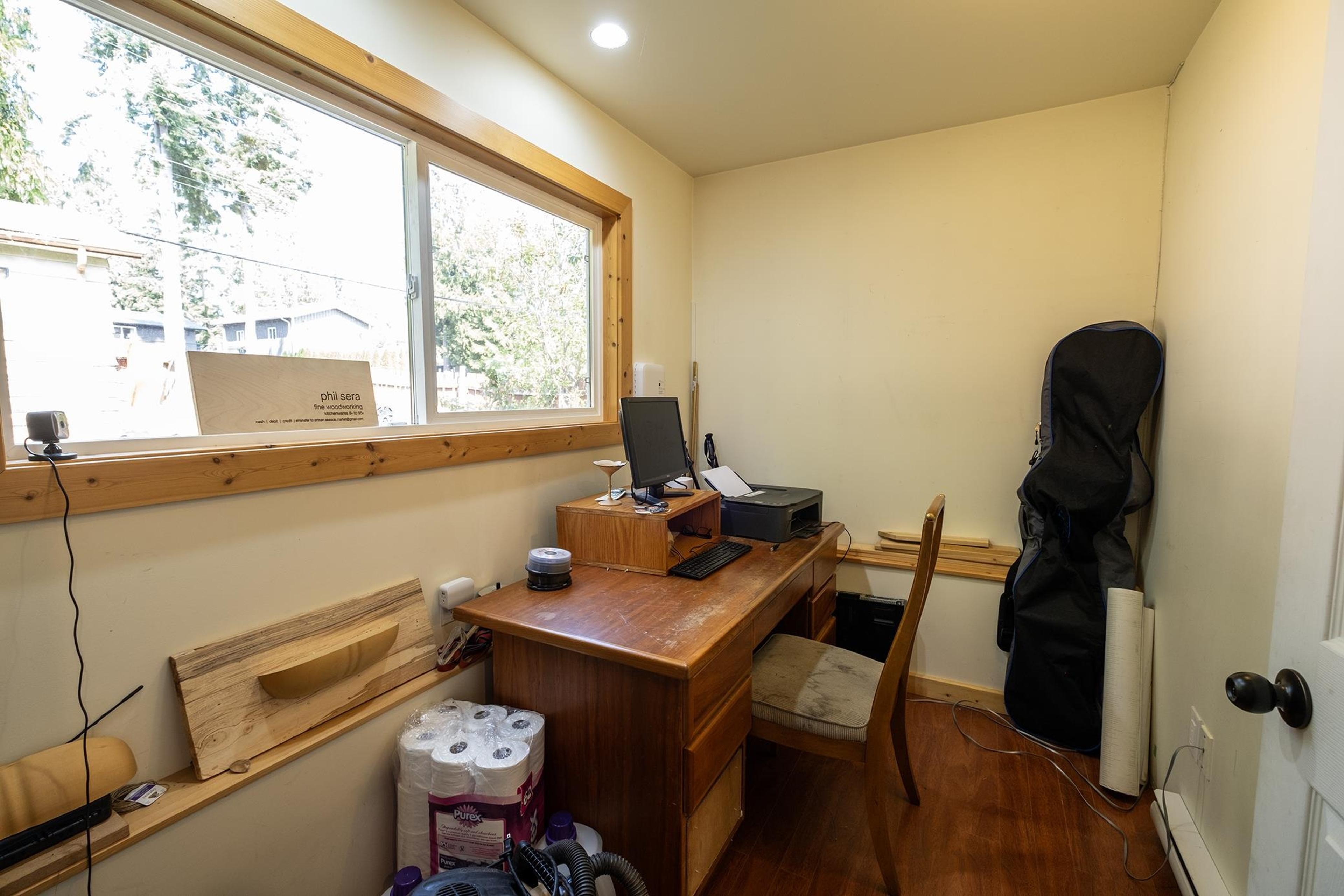 1160 ROSAMUND ROAD - 29