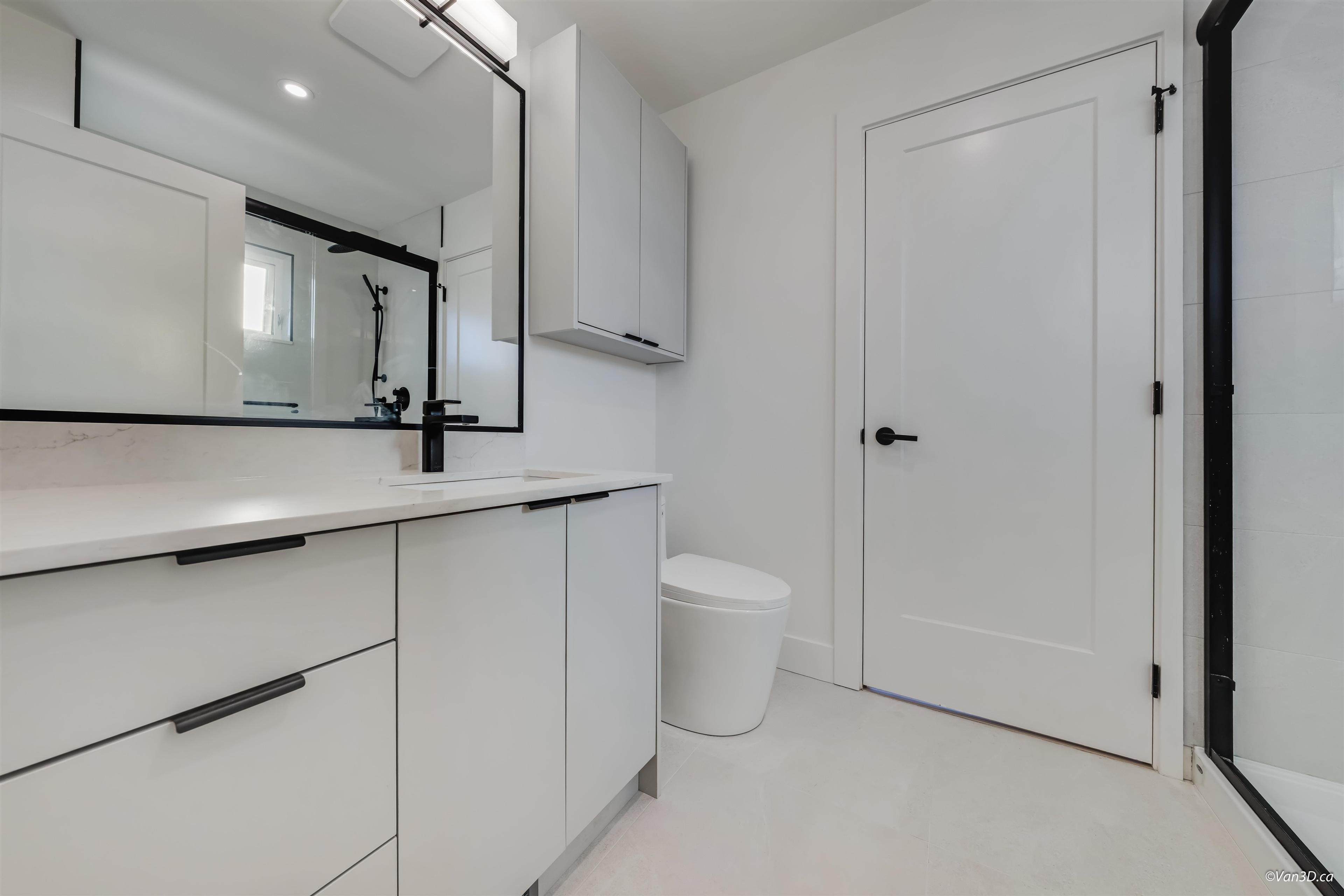 #4 4211 GRAVELEY STREET - 25