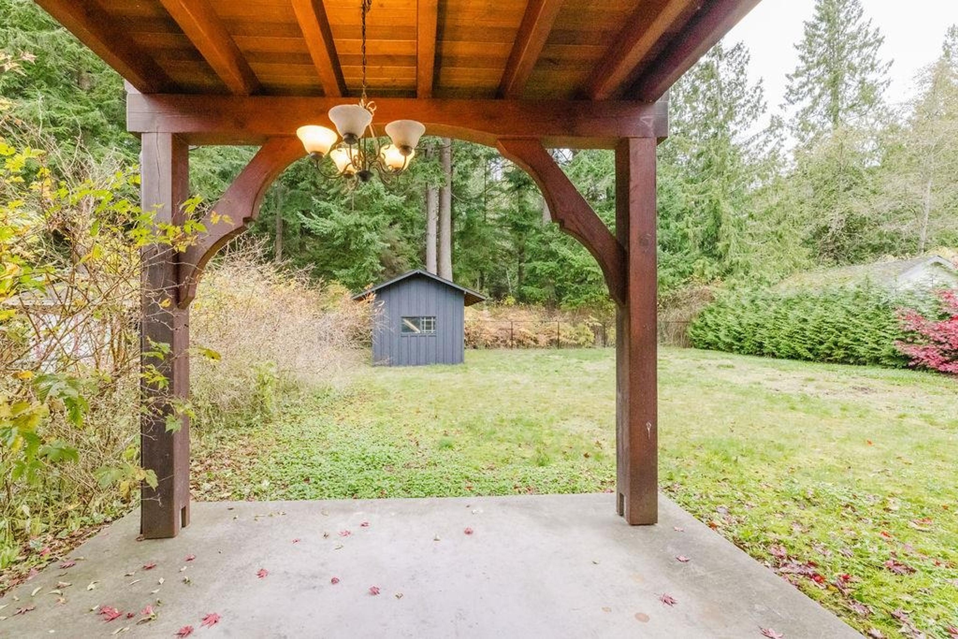 597 OCEANVIEW DRIVE - 34