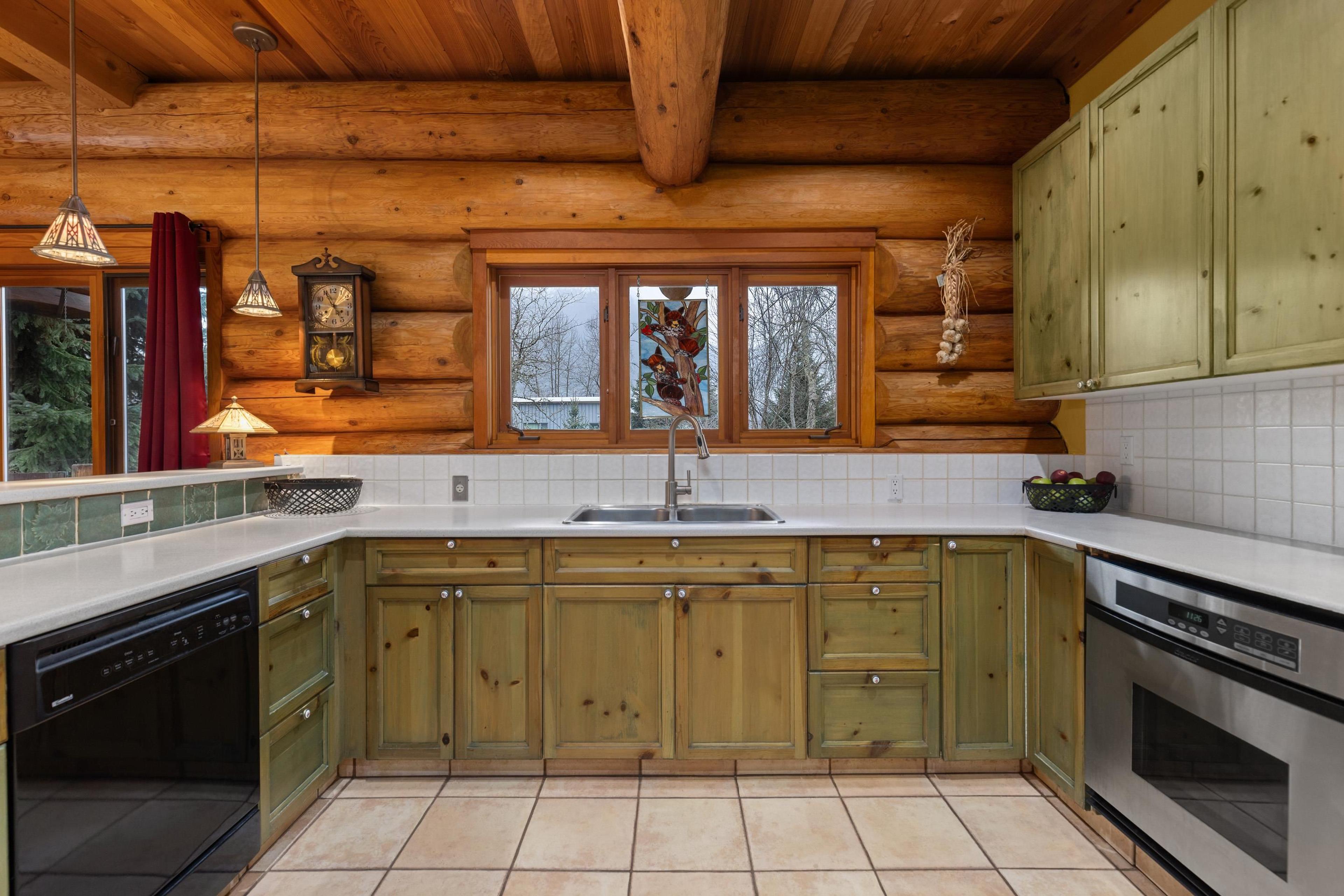 1539 PORTAGE ROAD - 10