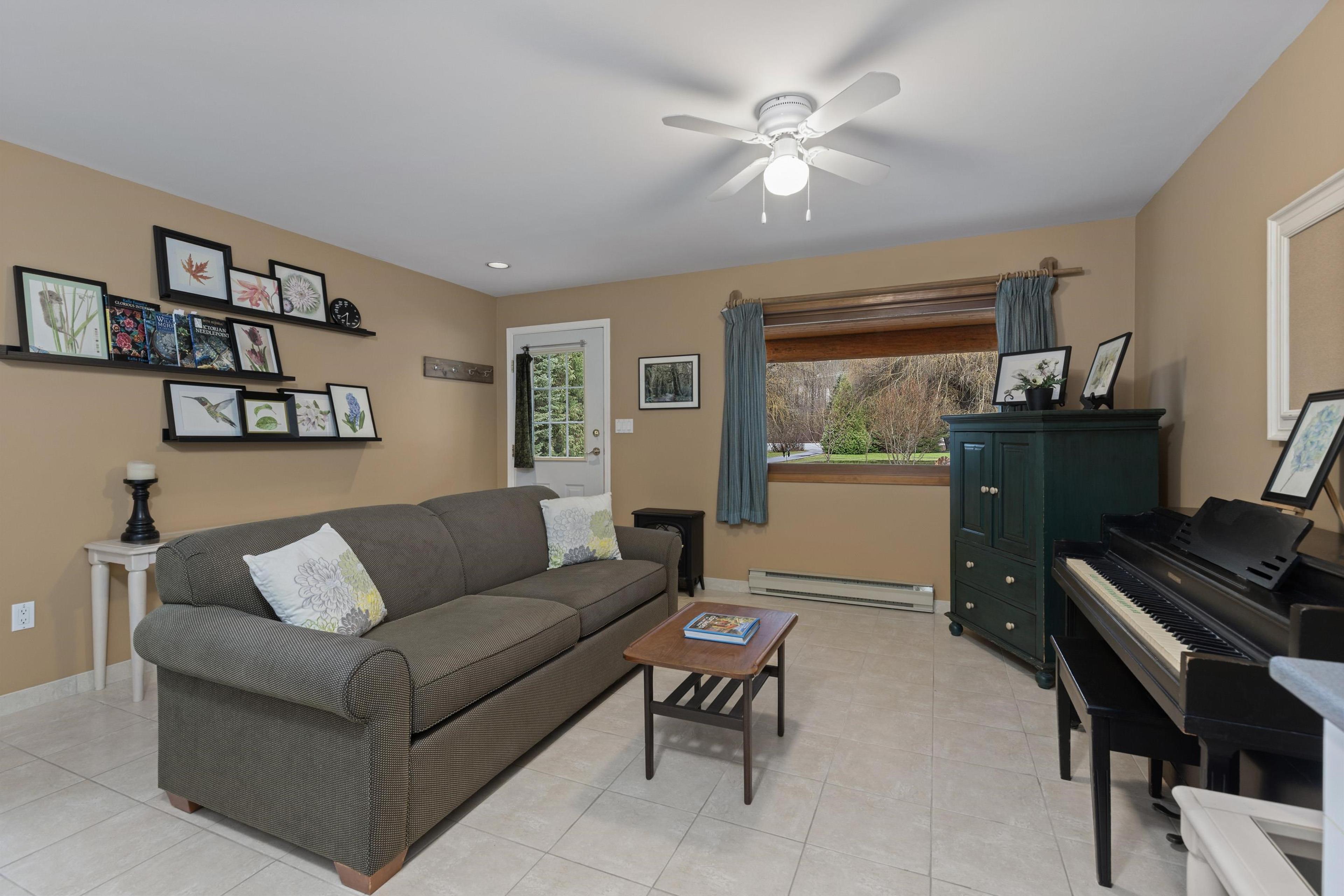 1539 PORTAGE ROAD - 37