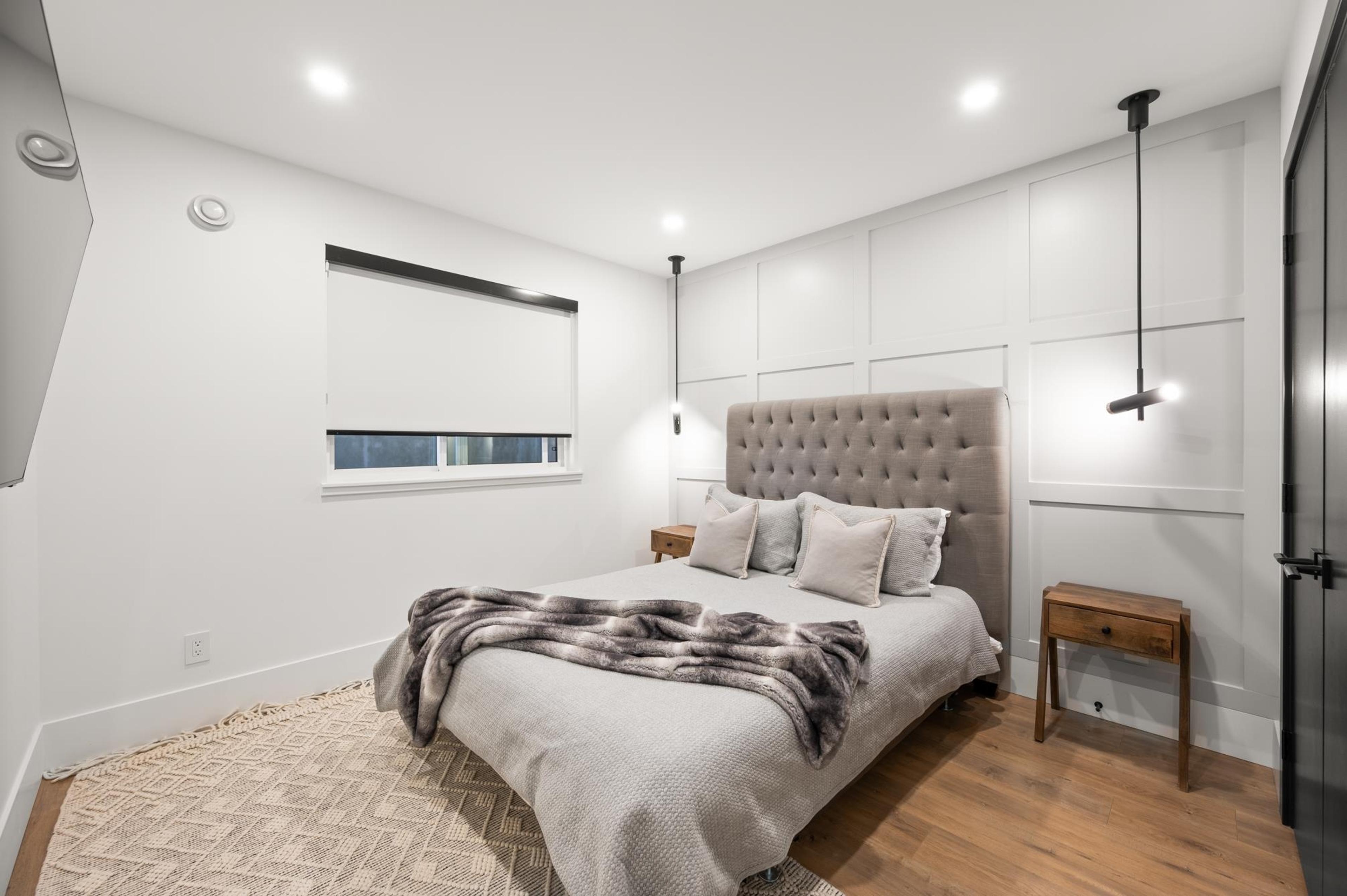 1265 KENT STREET - 27