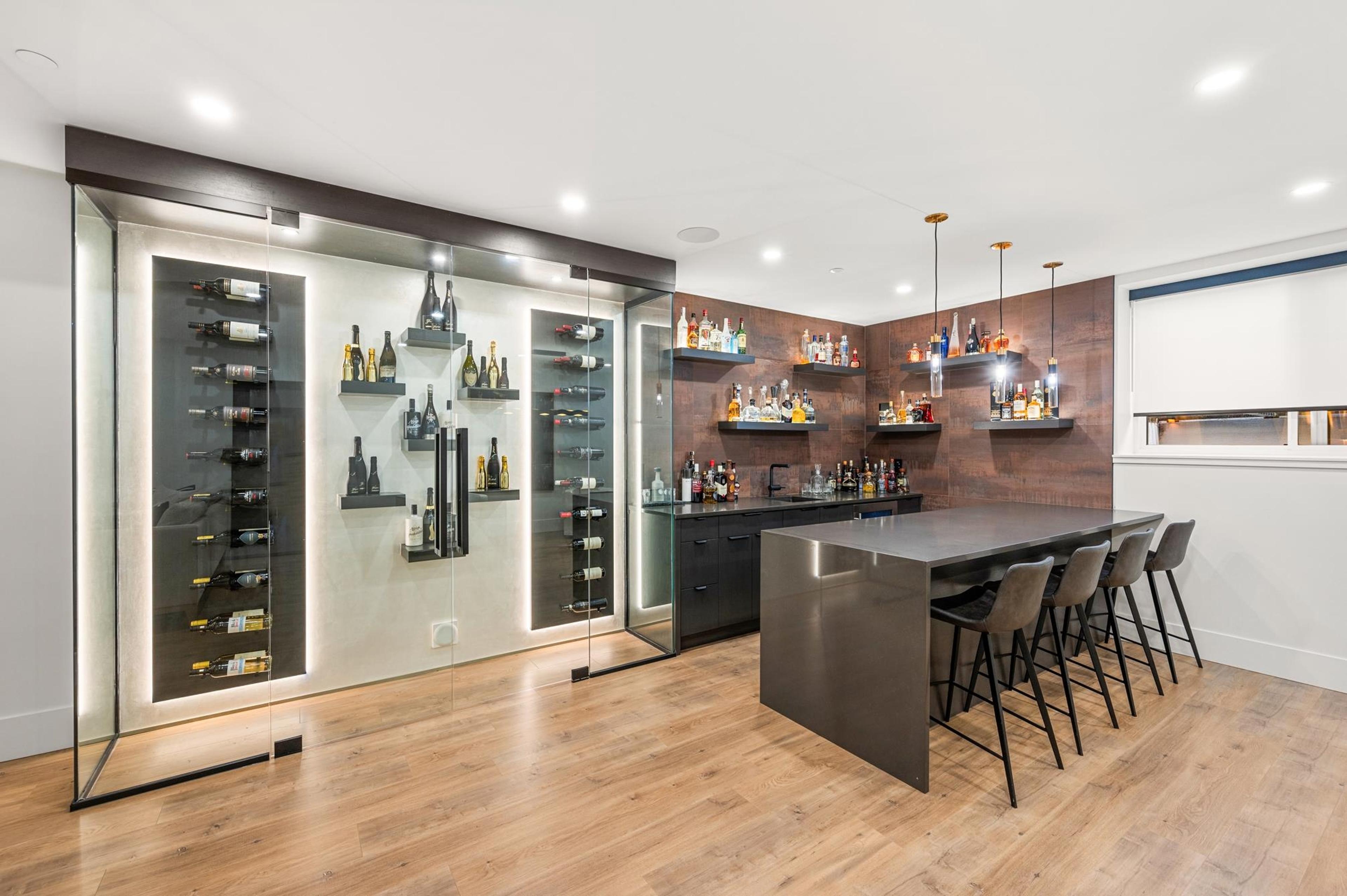 1265 KENT STREET - 18