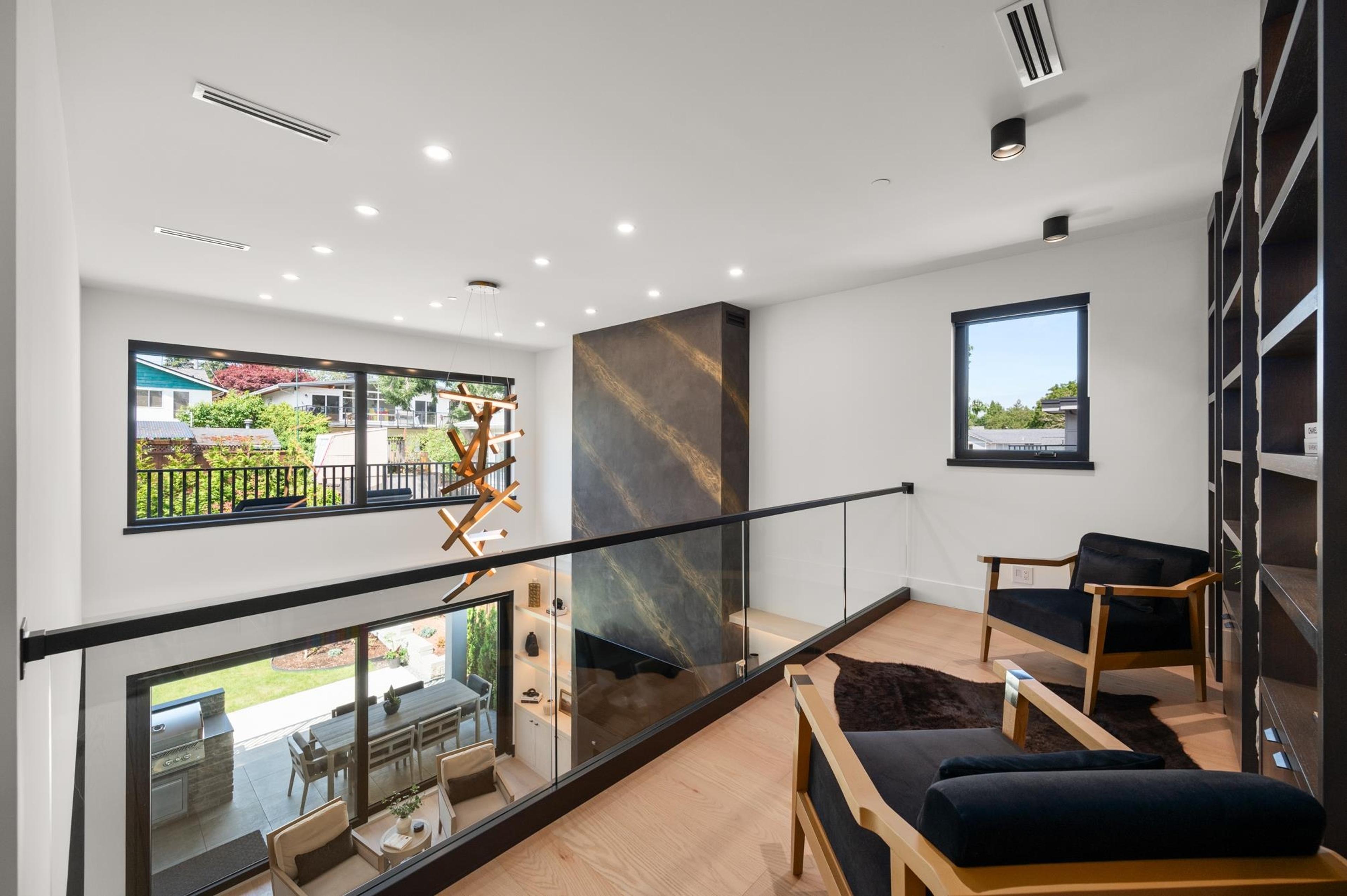 1265 KENT STREET - 40