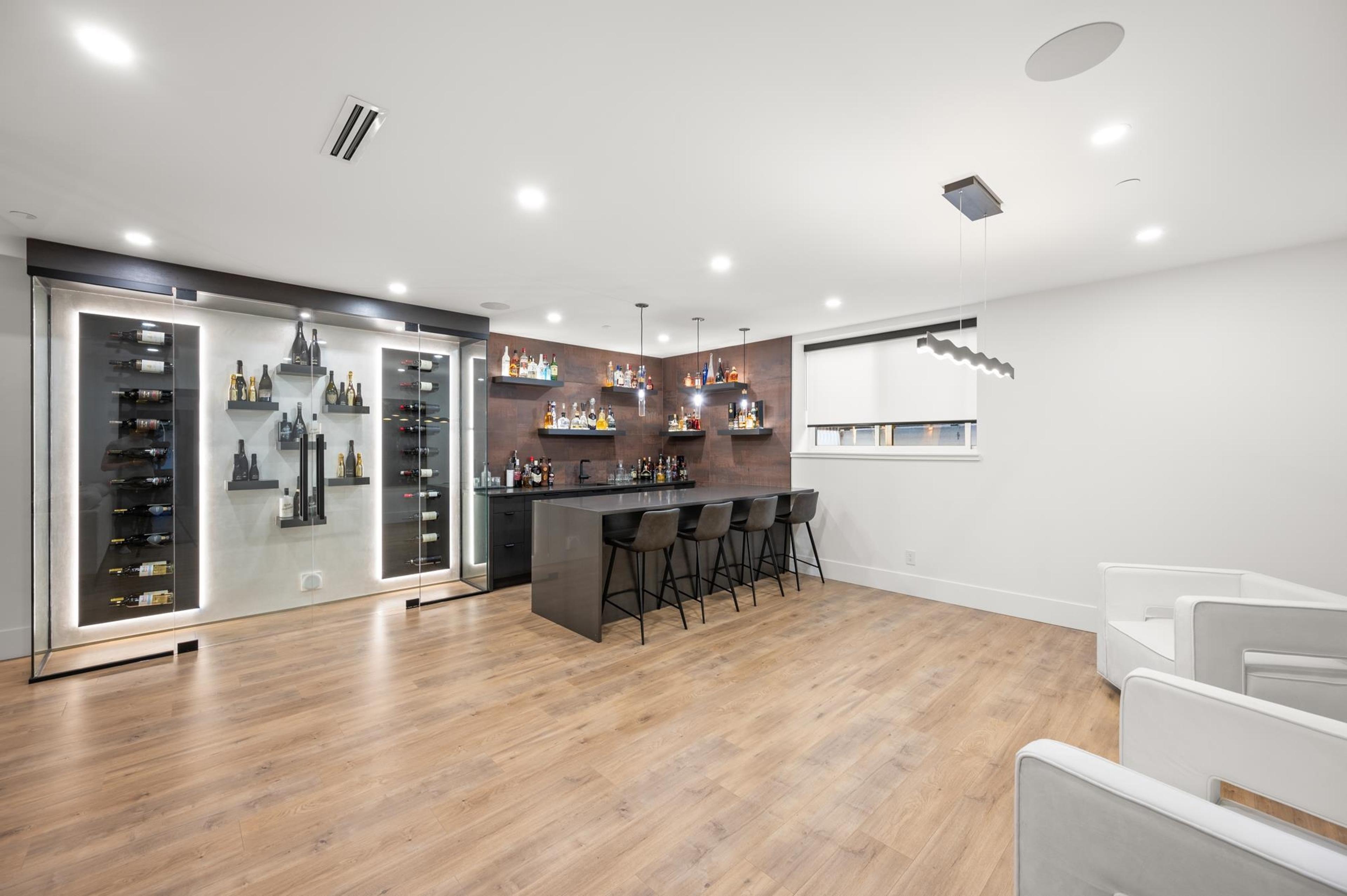 1265 KENT STREET - 21