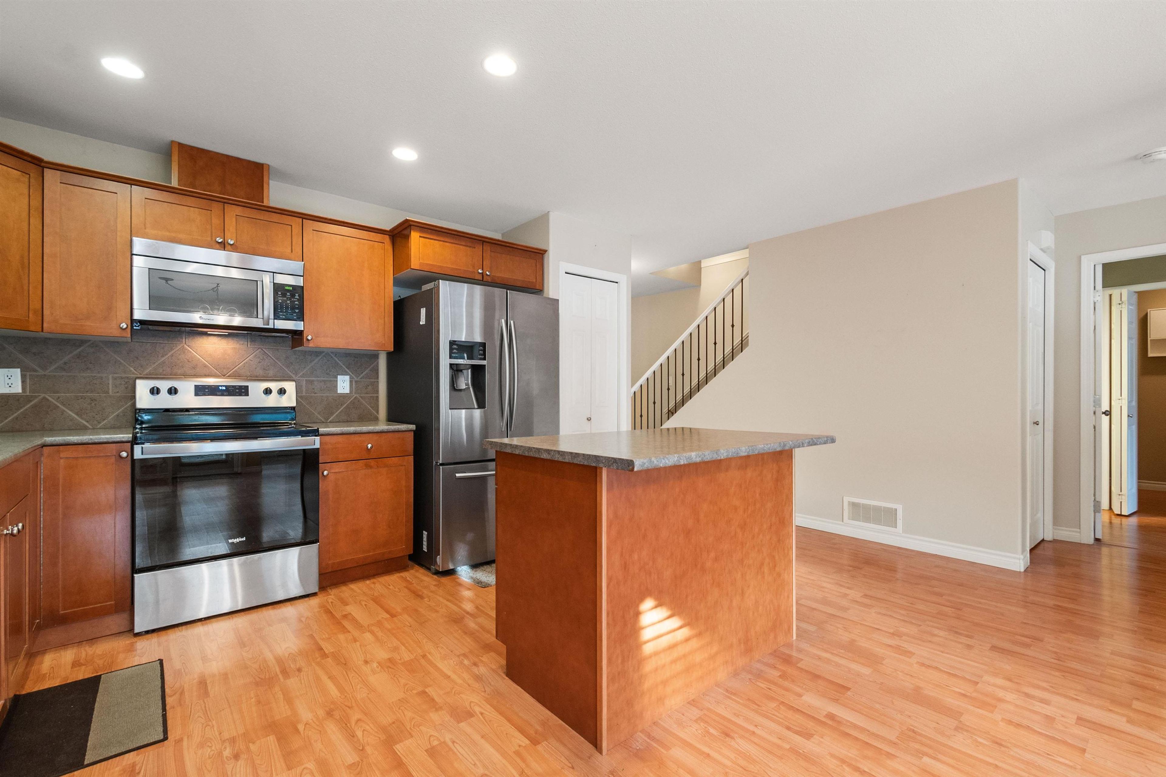 #15 7291 MORROW ROAD - 13