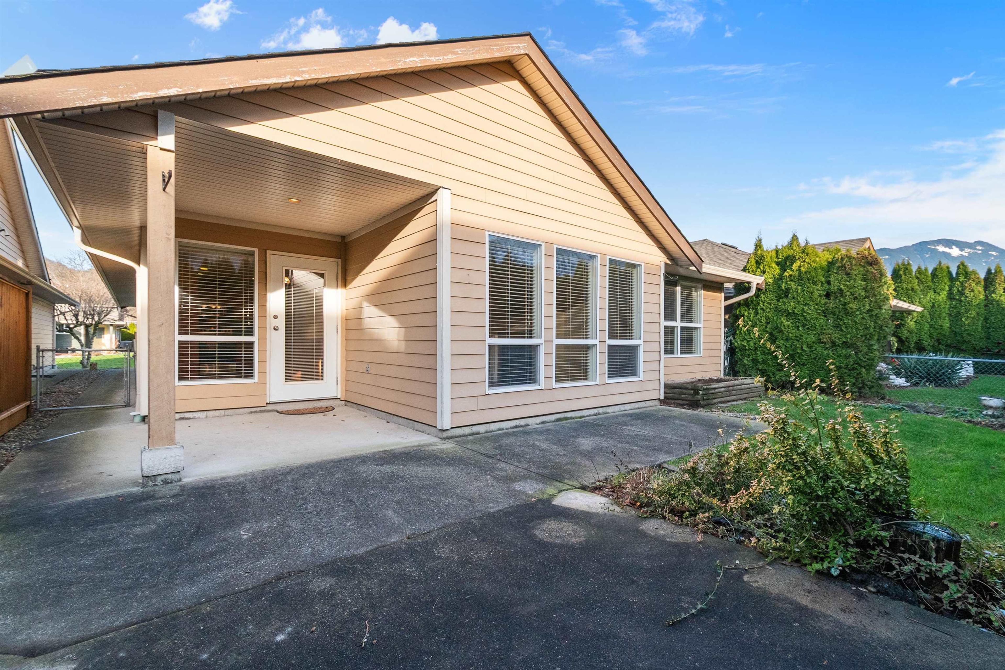 #15 7291 MORROW ROAD - 32