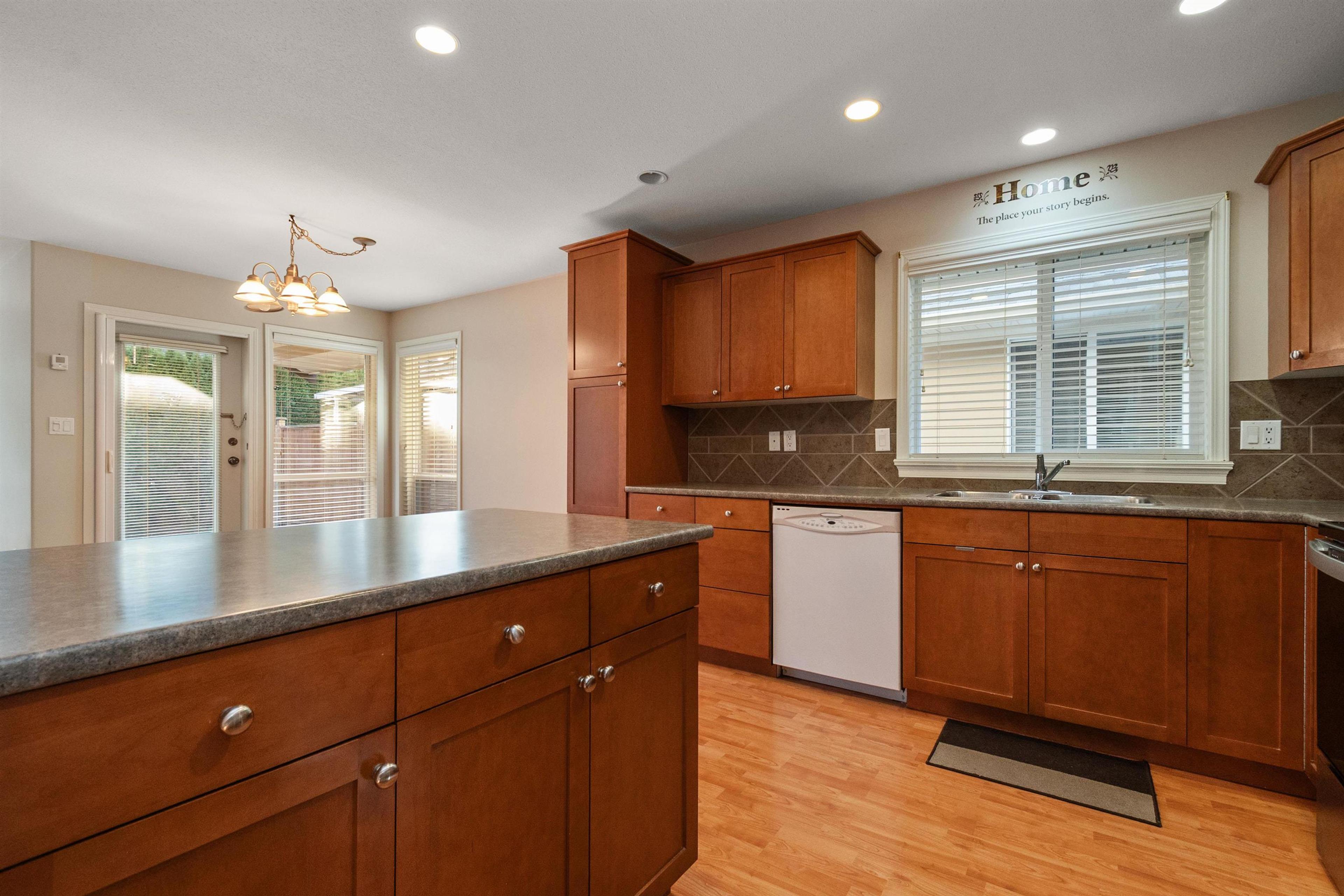 #15 7291 MORROW ROAD - 10