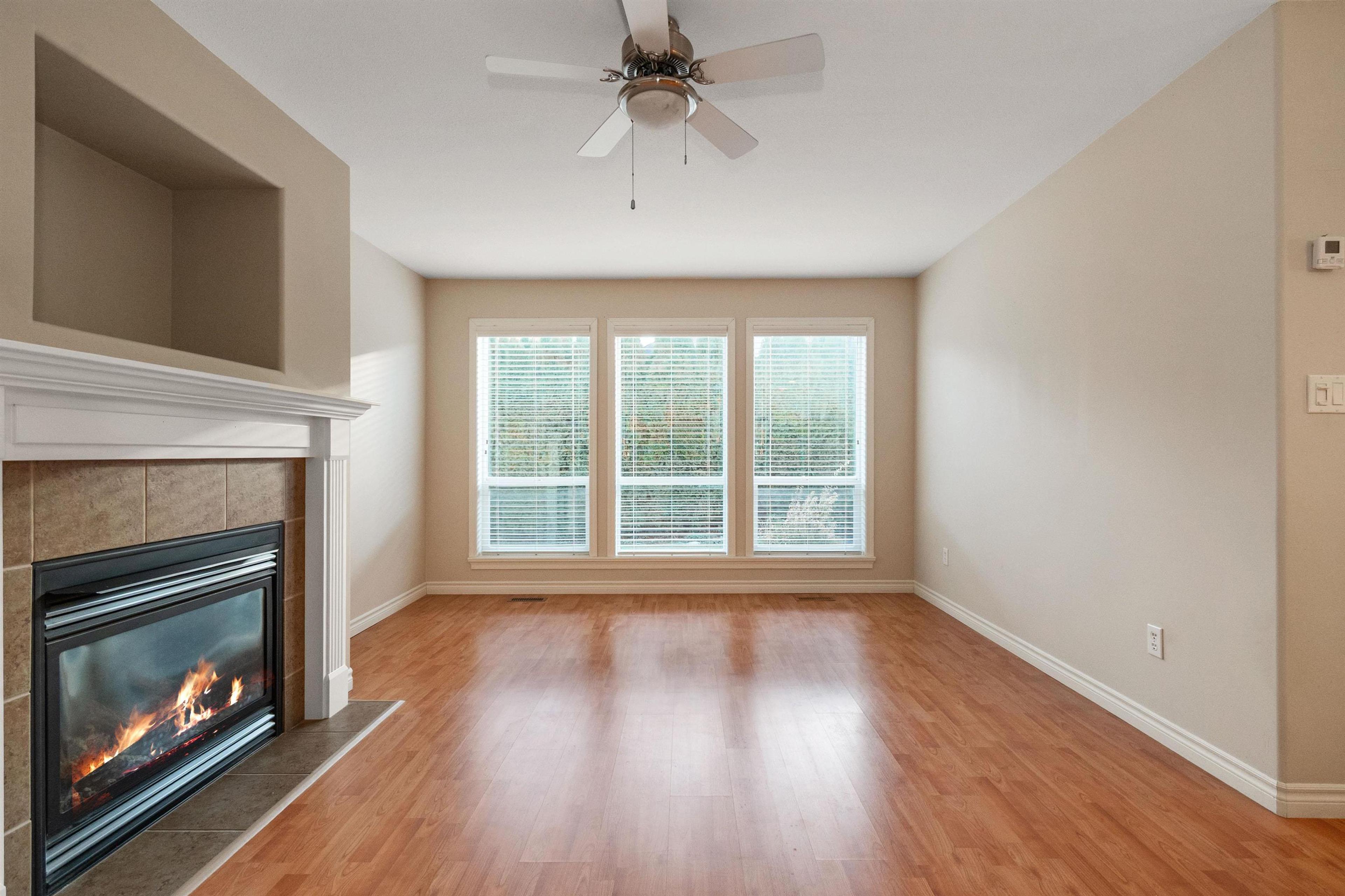 #15 7291 MORROW ROAD - 18