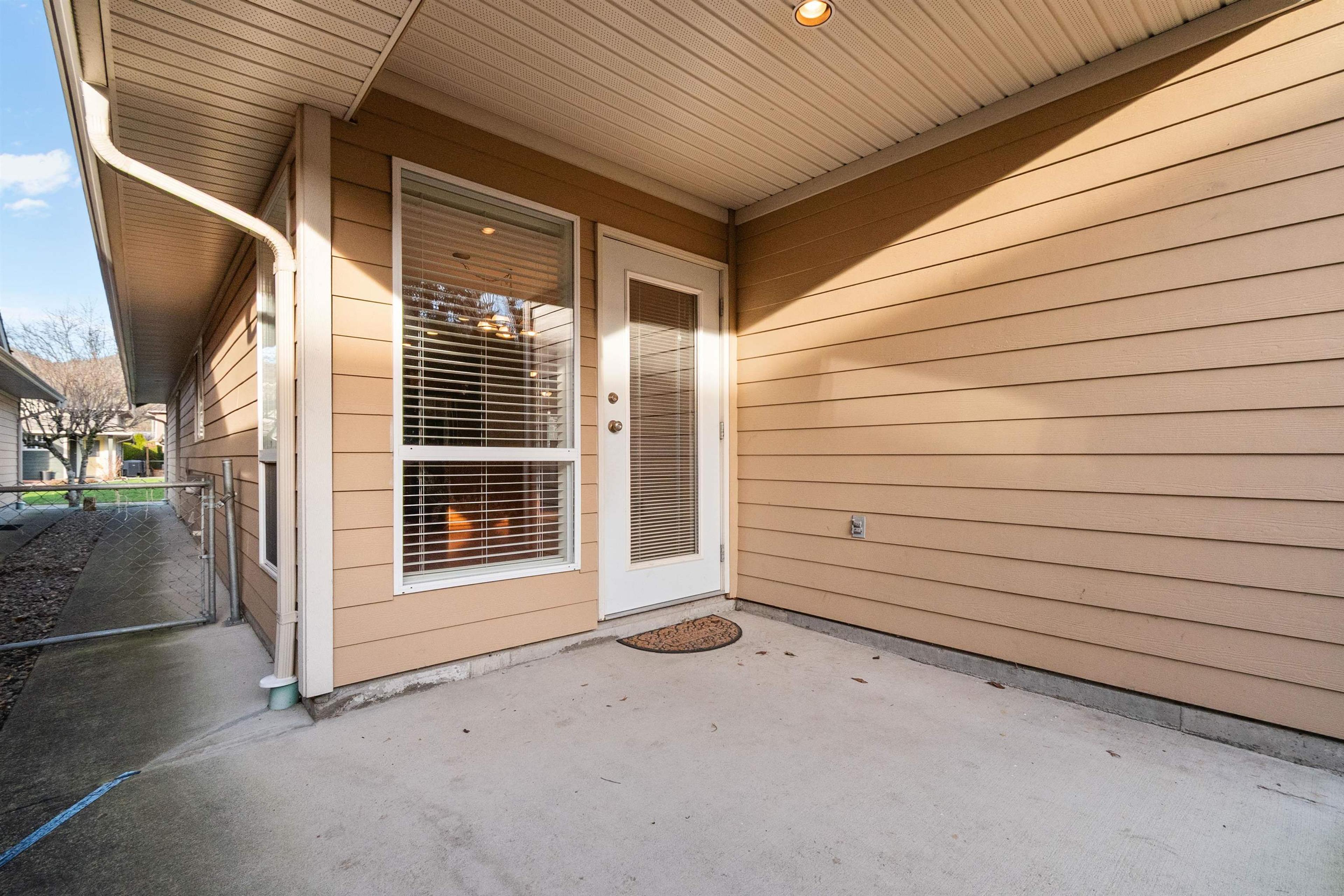 #15 7291 MORROW ROAD - 37