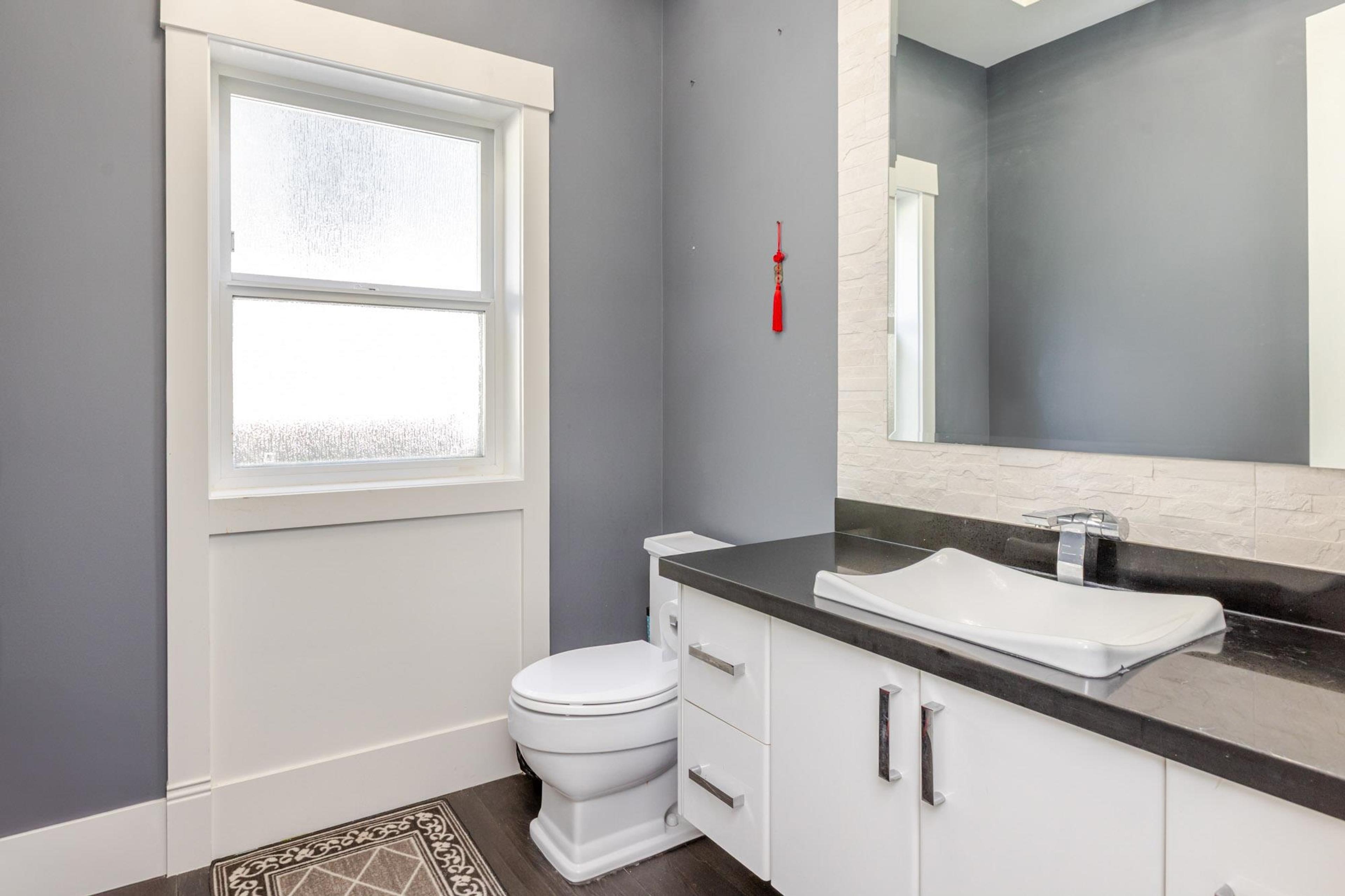 1540 MAPLE STREET - 23