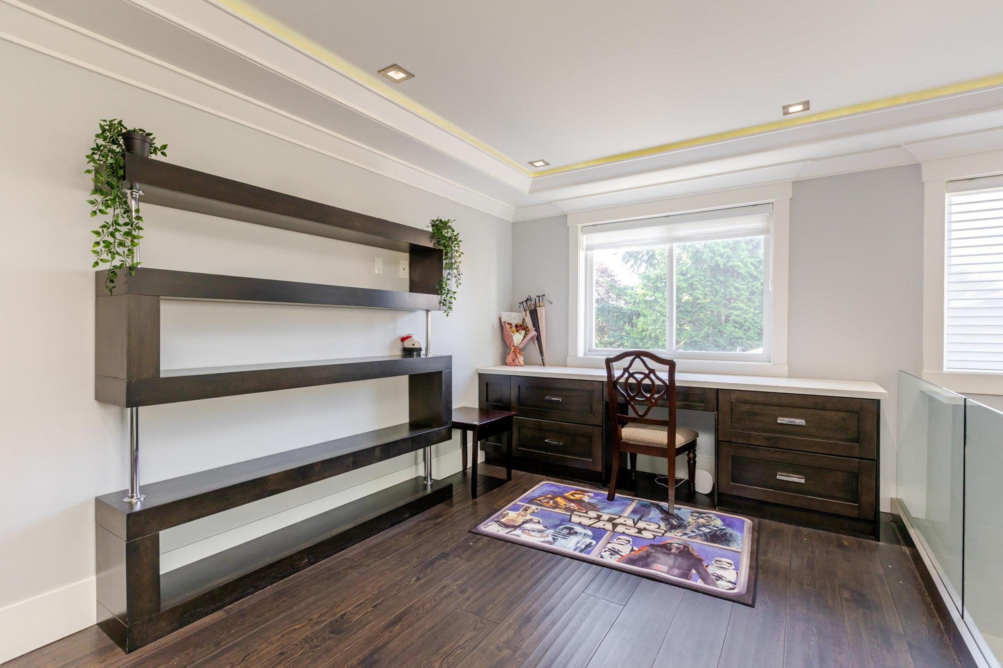 1540 MAPLE STREET - 16