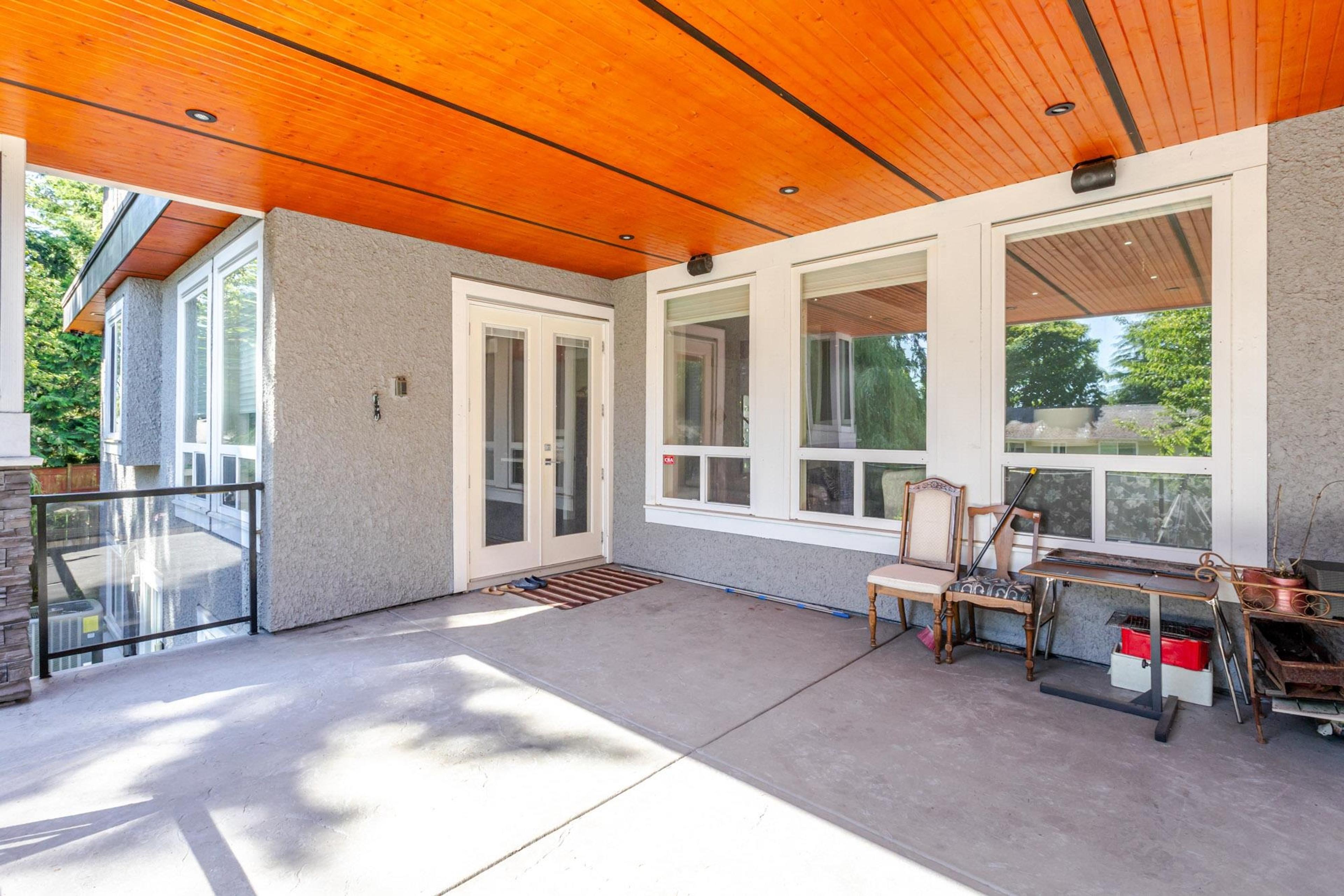 1540 MAPLE STREET - 36