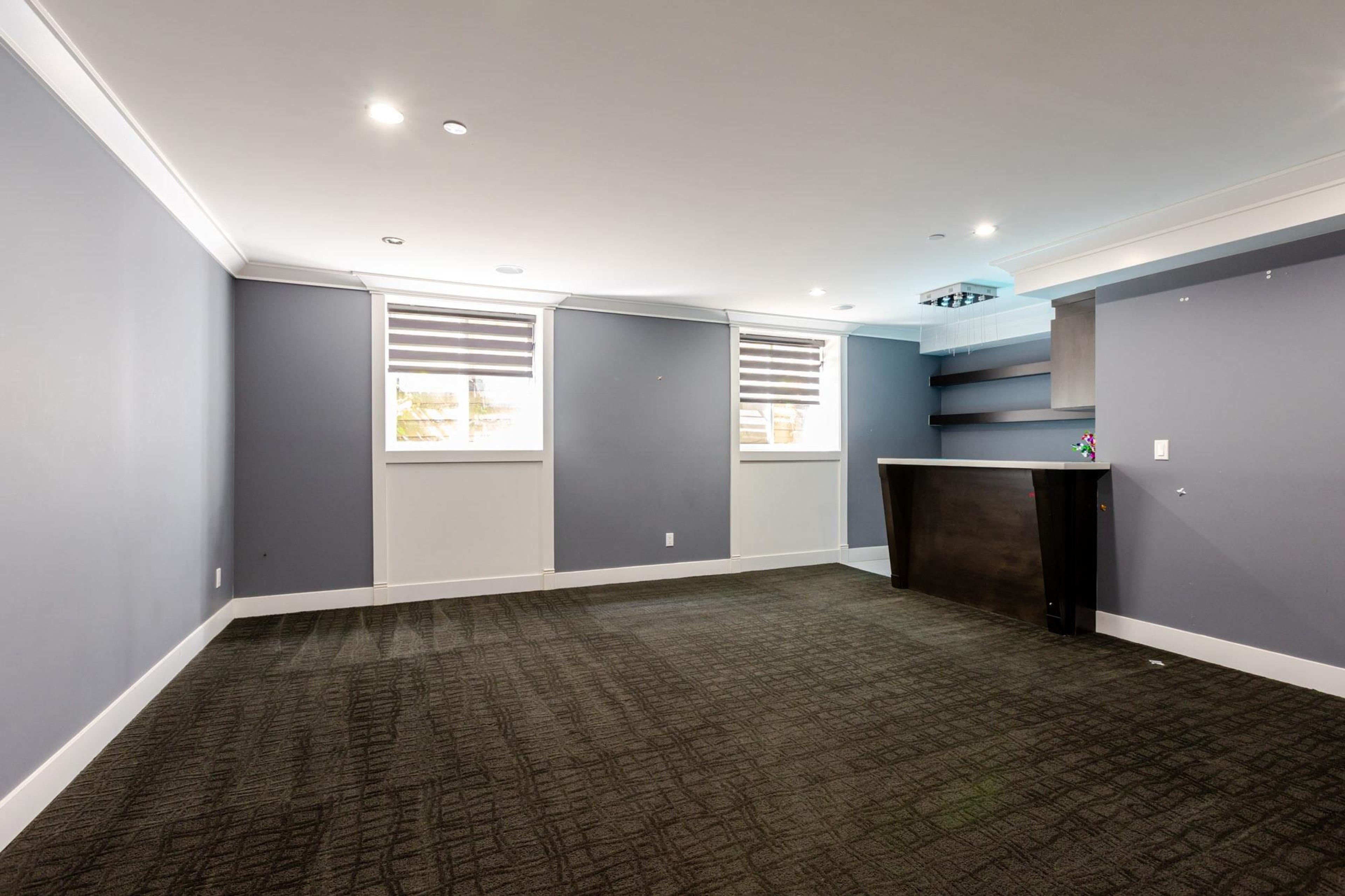 1540 MAPLE STREET - 33