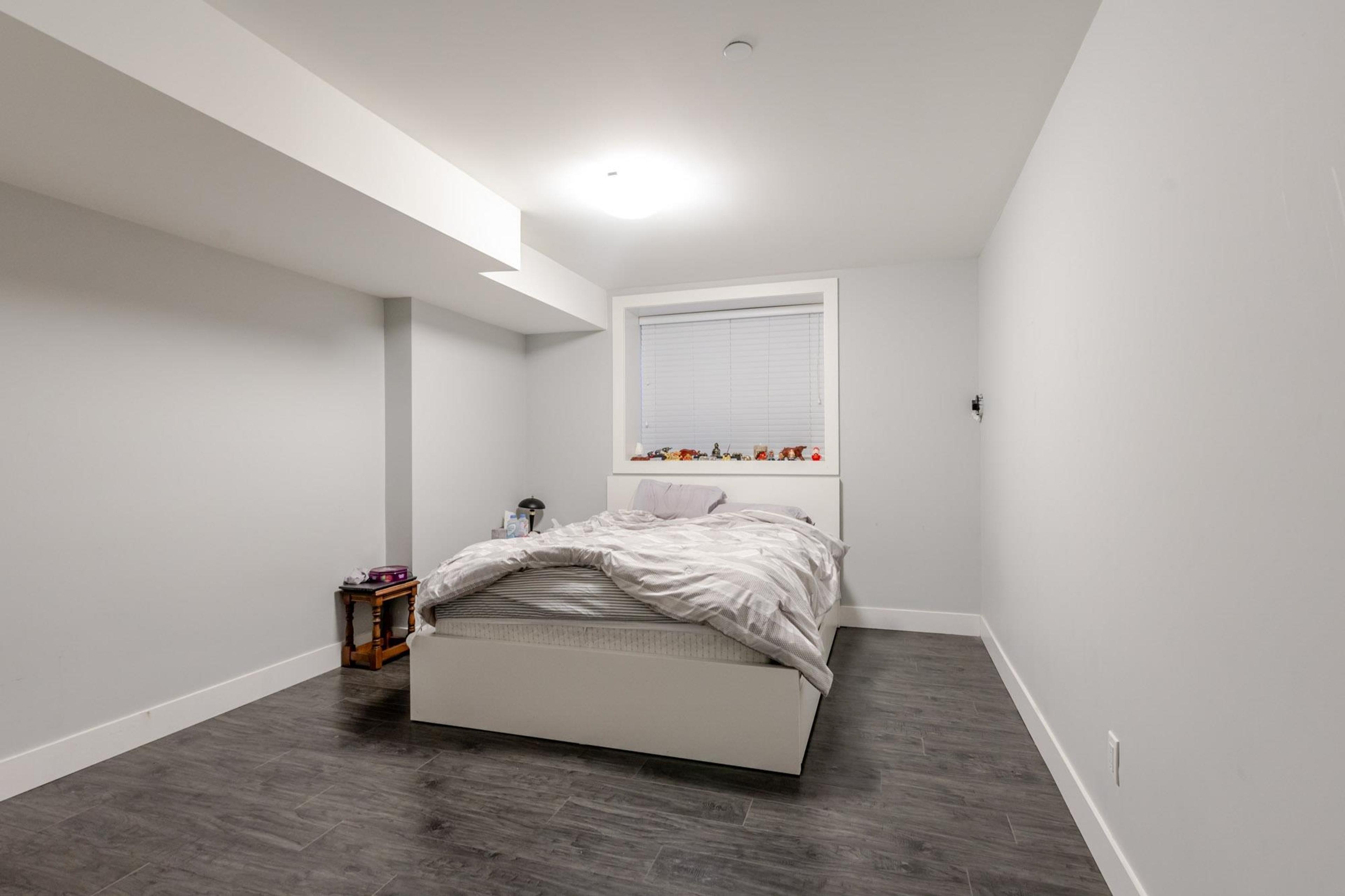 1540 MAPLE STREET - 31