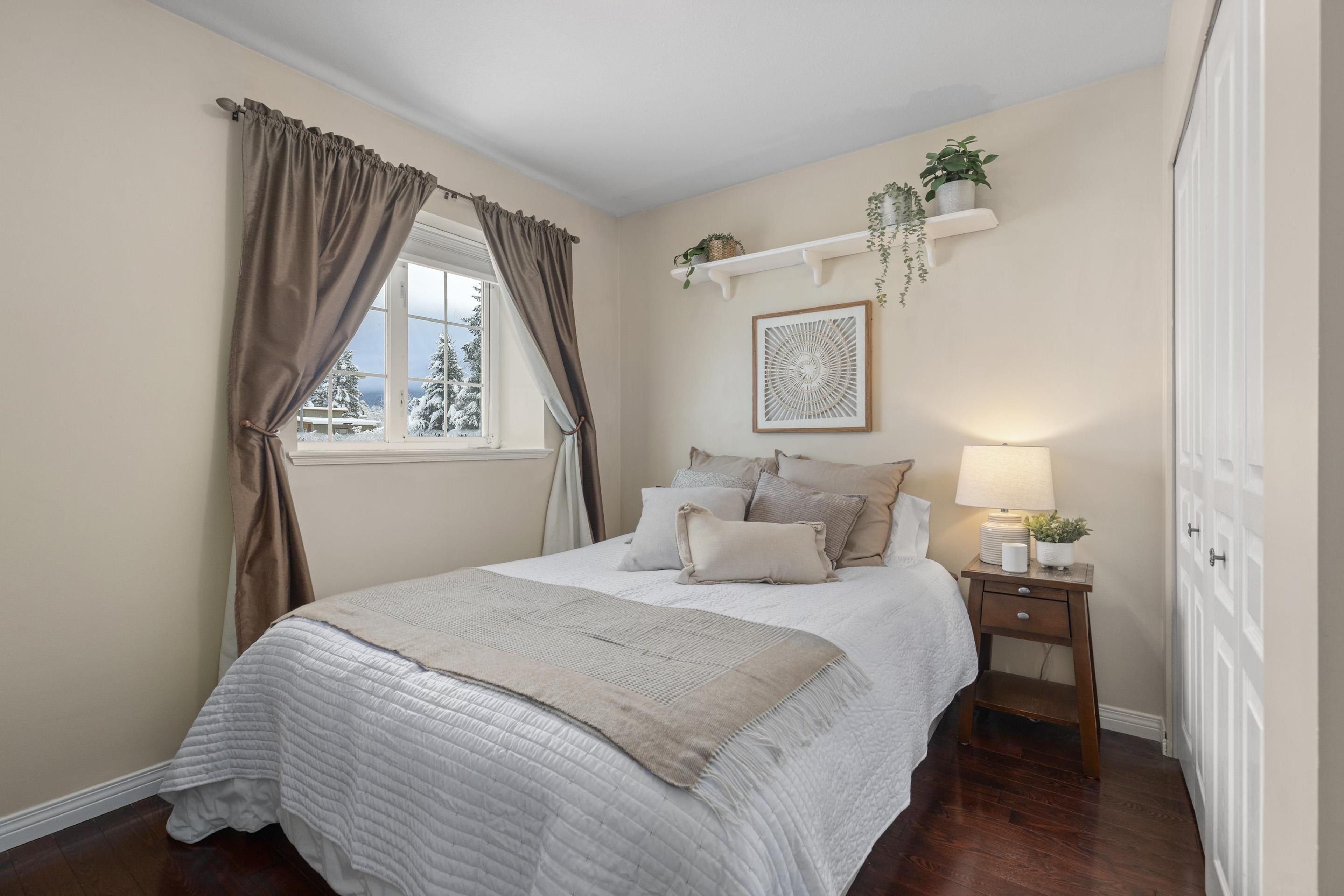 7391 LARCH STREET - 14