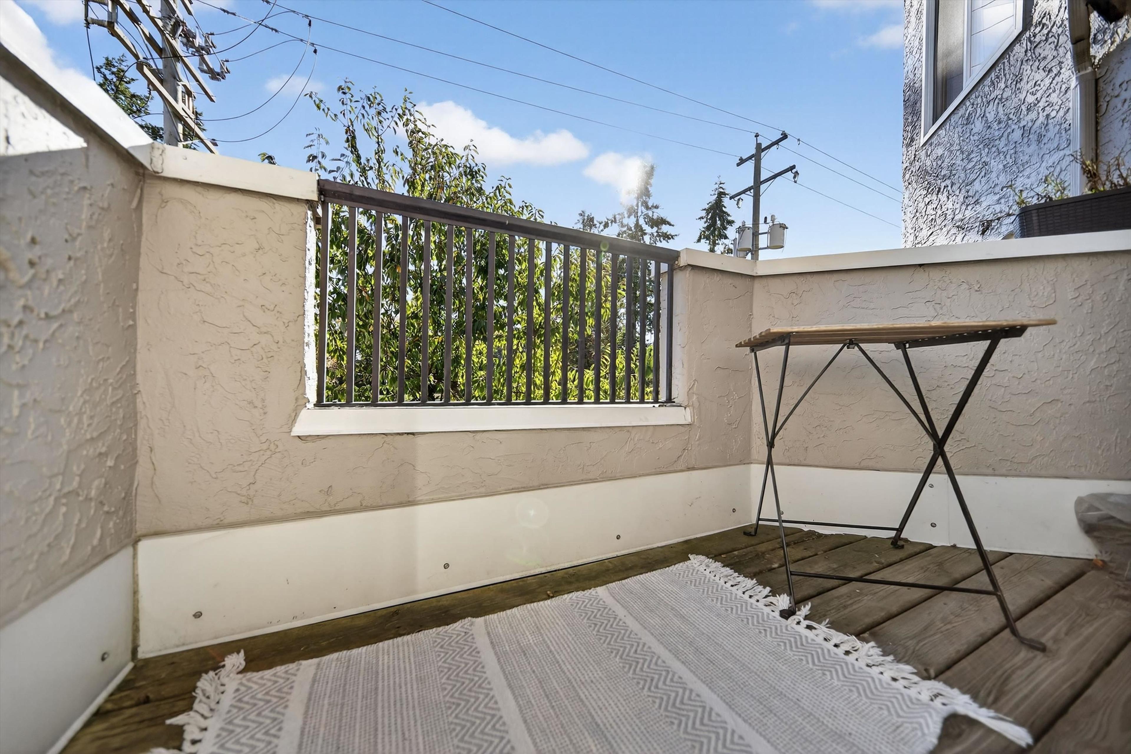 #11 15971 MARINE DRIVE - 8