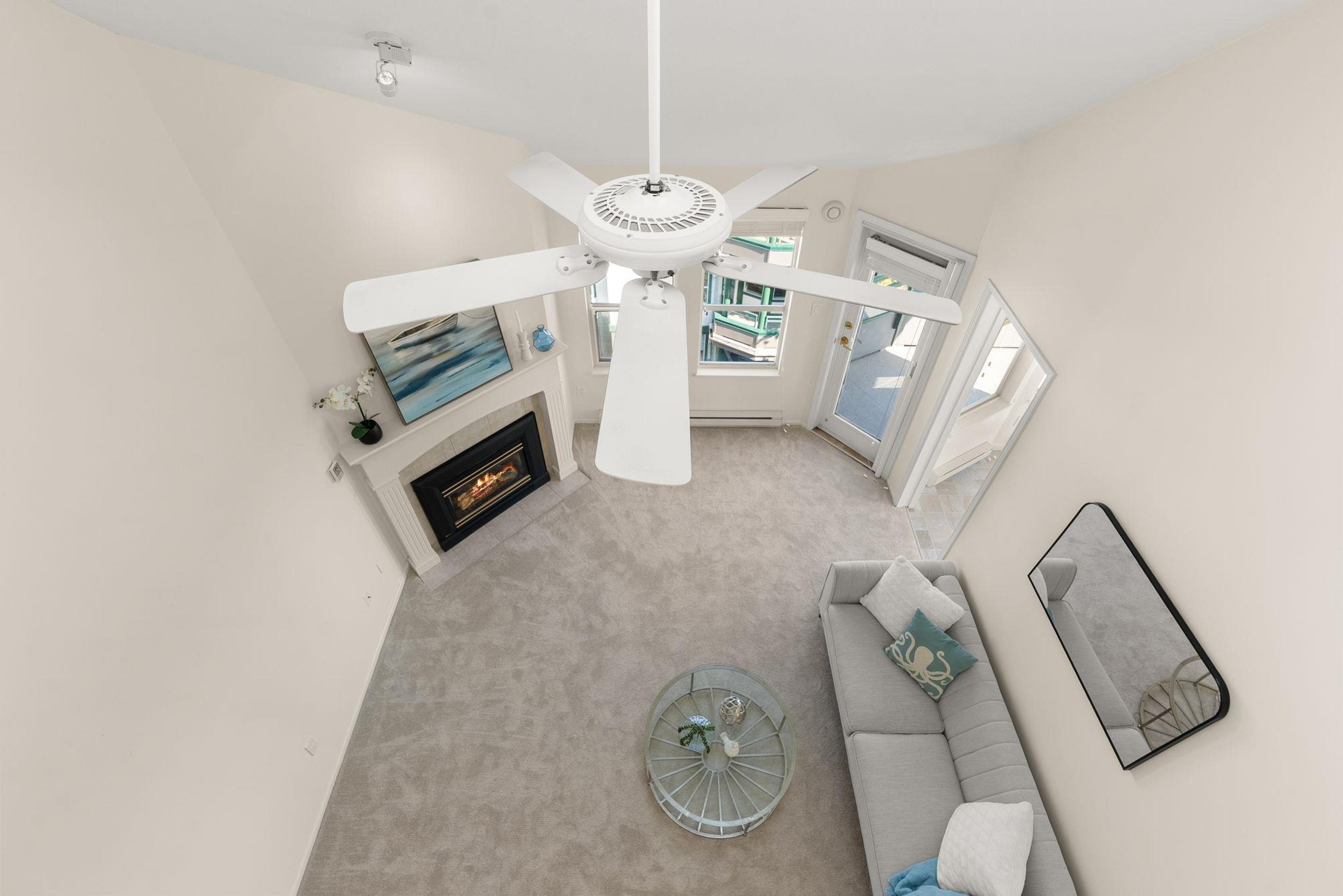 #404 1576 MERKLIN STREET - 11