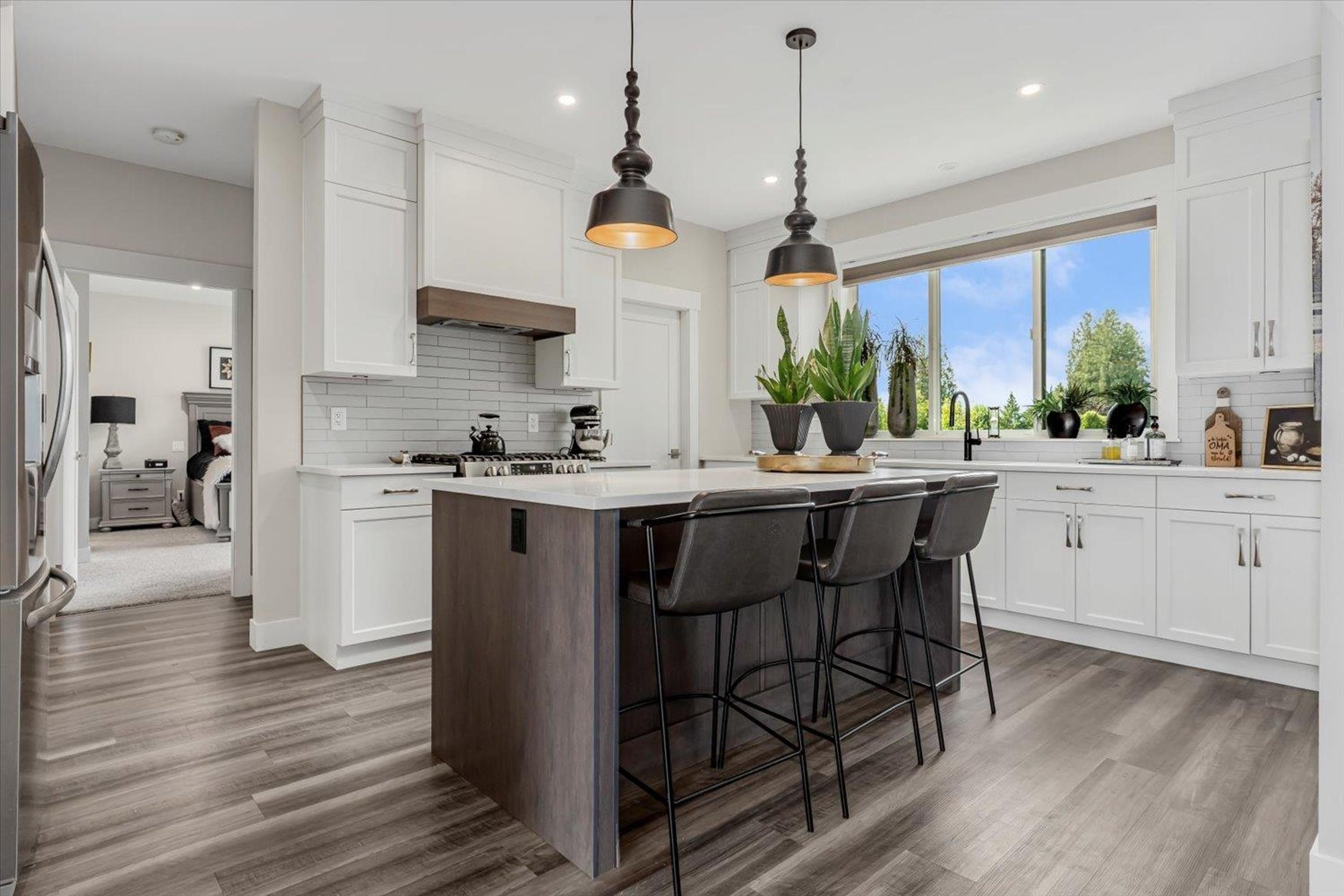 10047 MAGNOLIA PLACE - 12