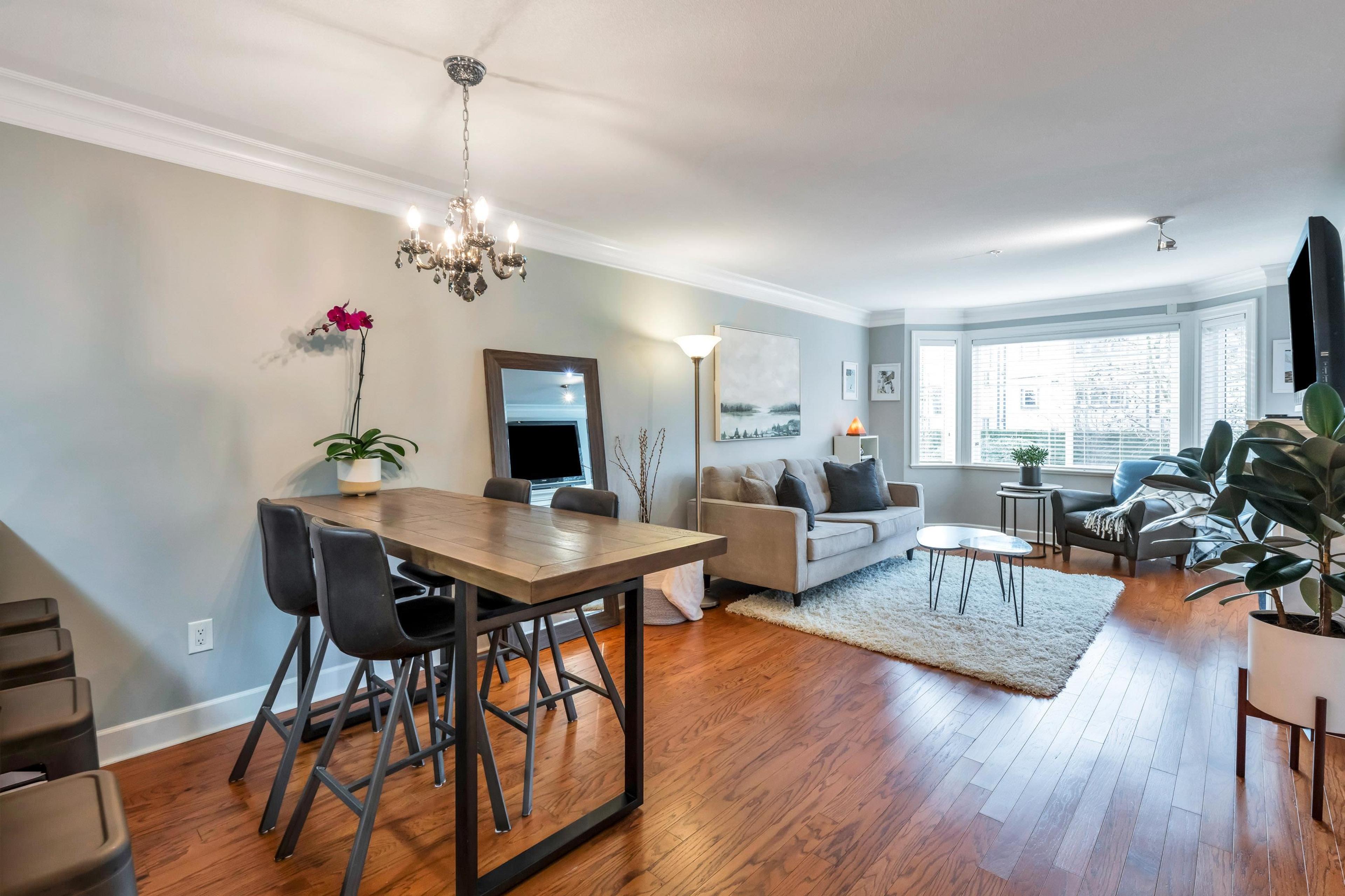 #206 15357 ROPER AVENUE - 10