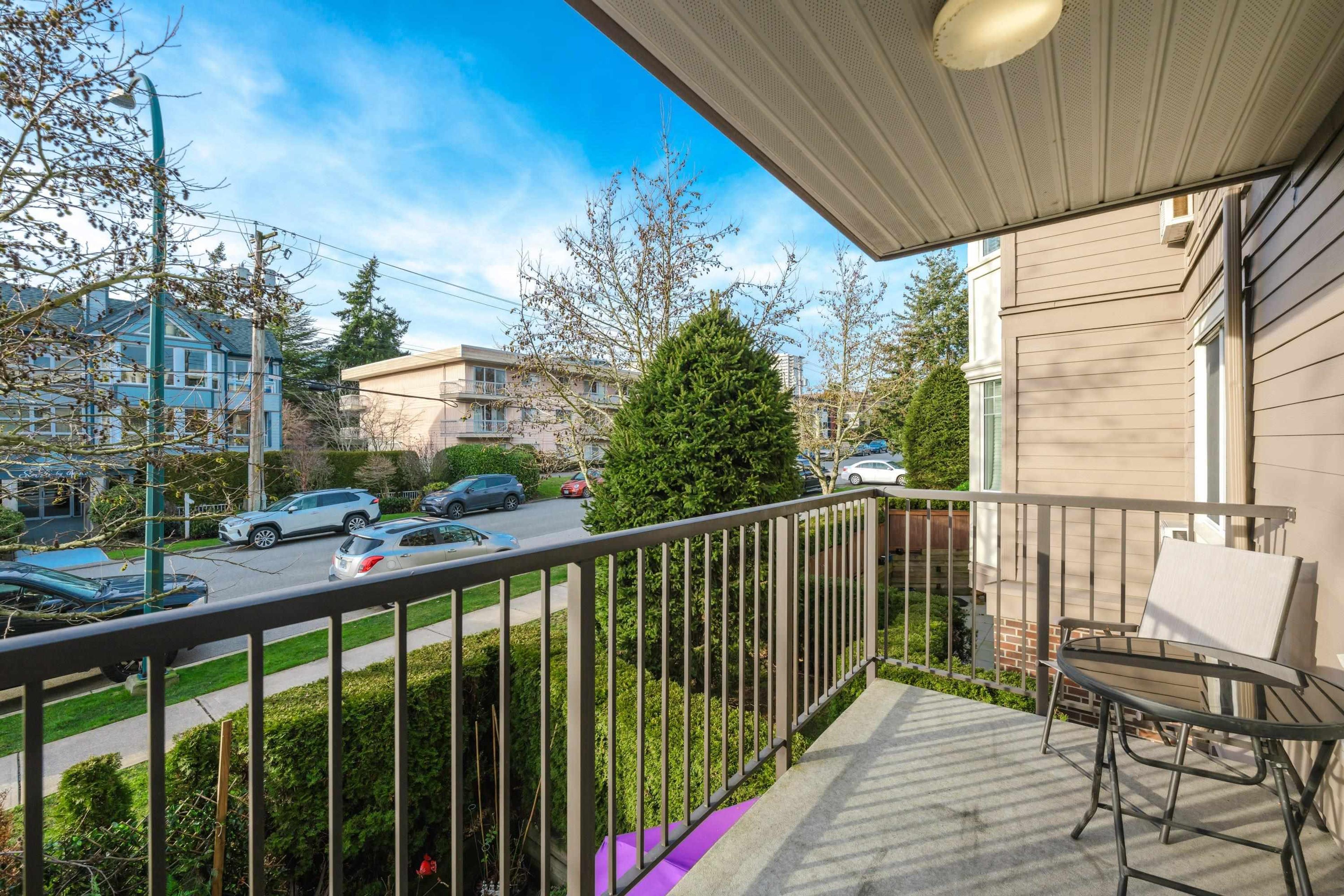 #206 15357 ROPER AVENUE - 21