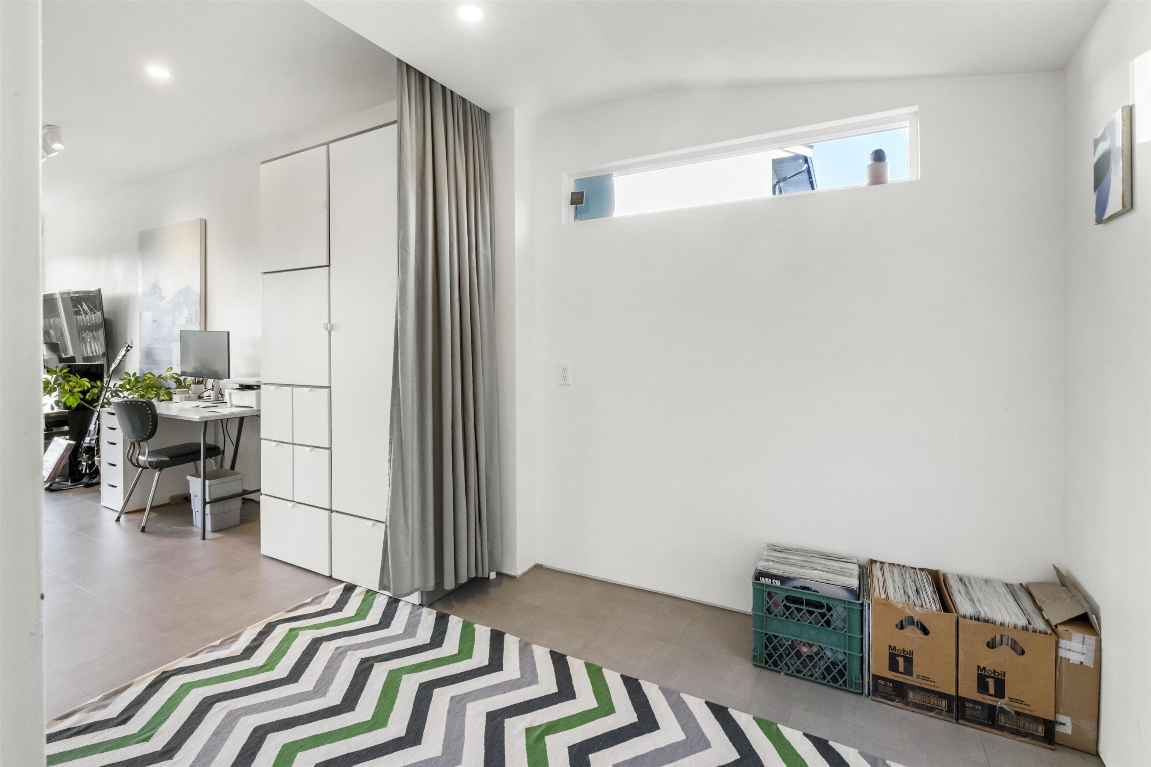 4472 KEHLER STREET - 31