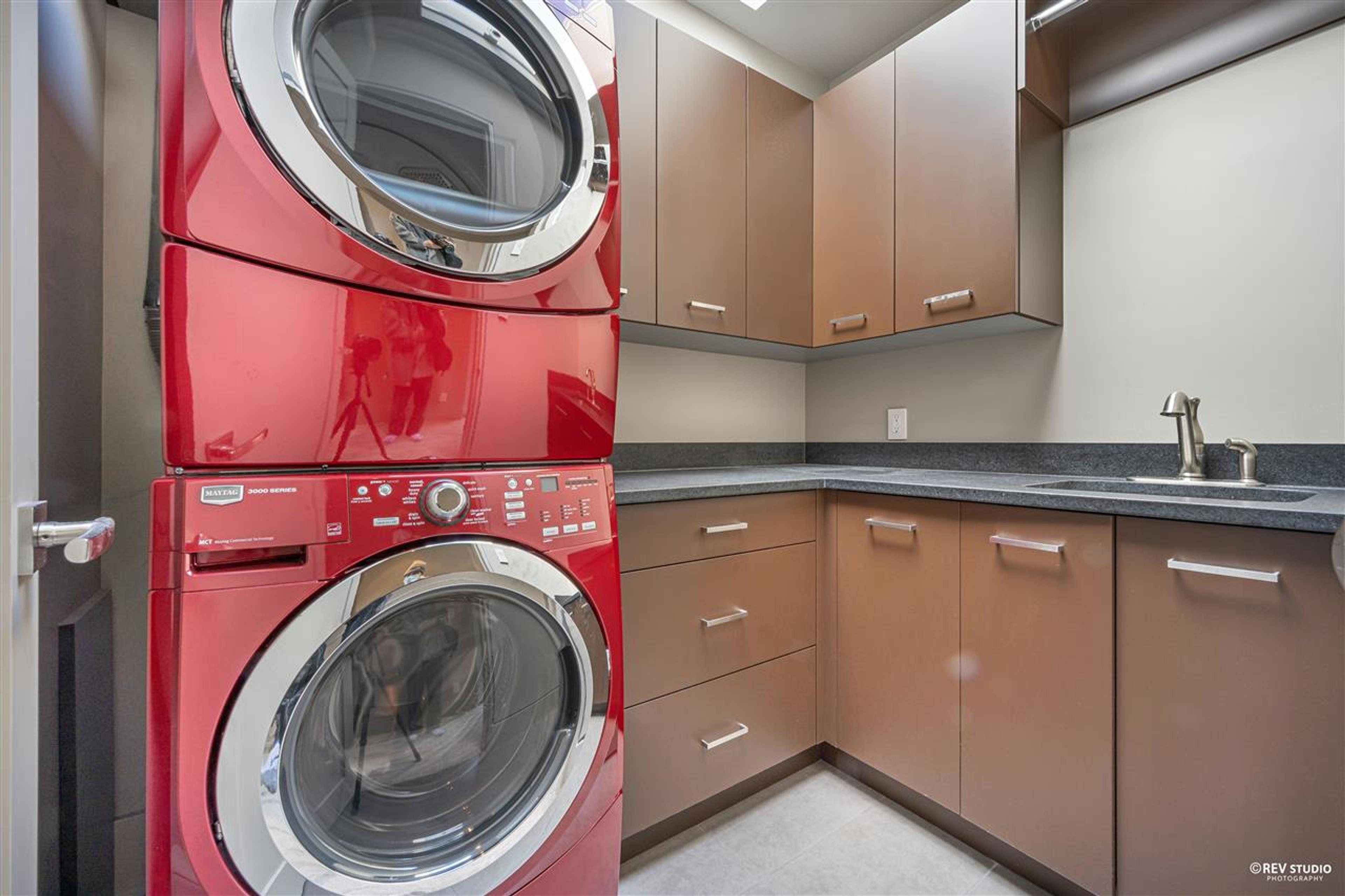 14523 MAGDALEN AVENUE - 23