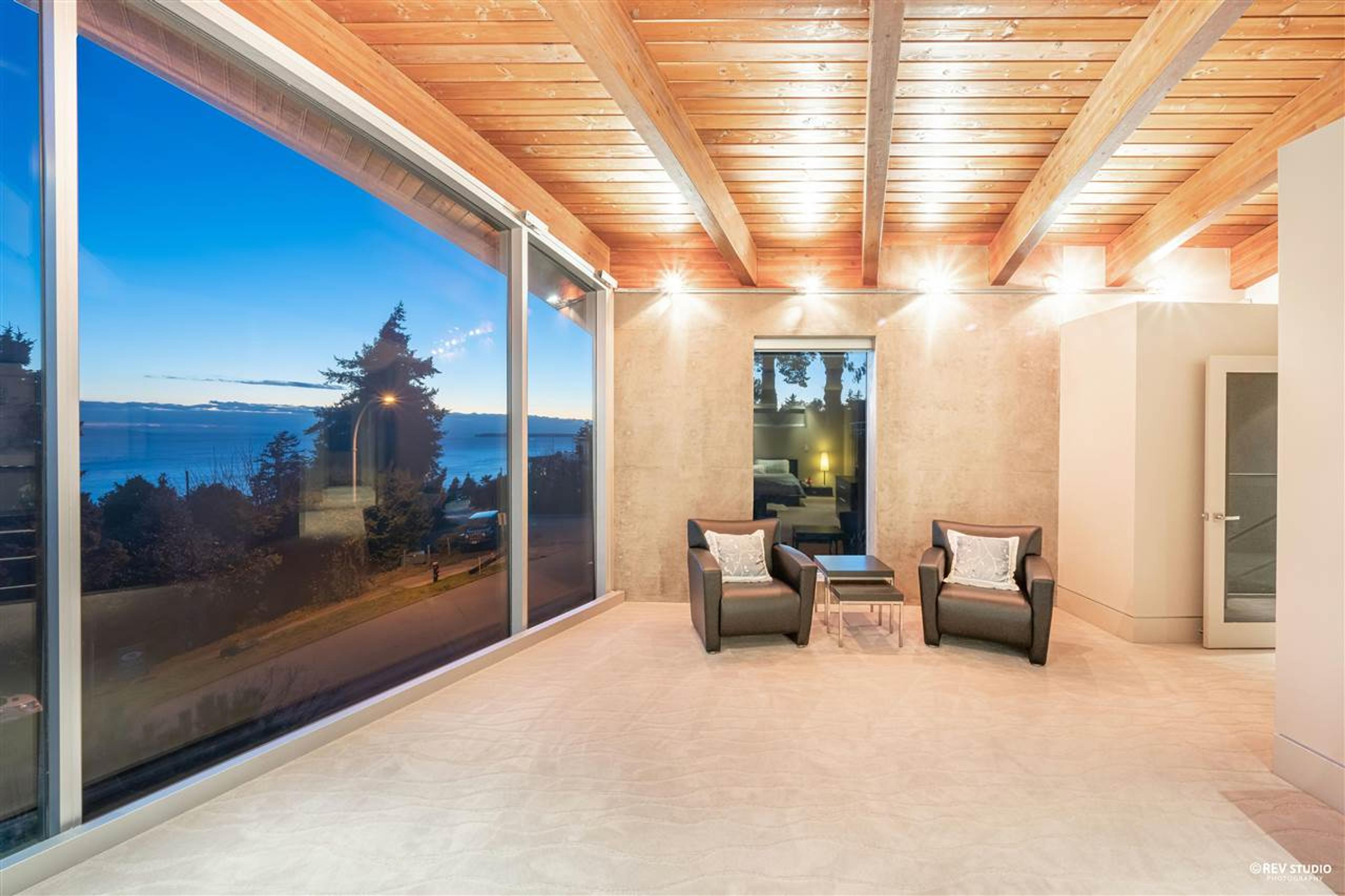 14523 MAGDALEN AVENUE - 17