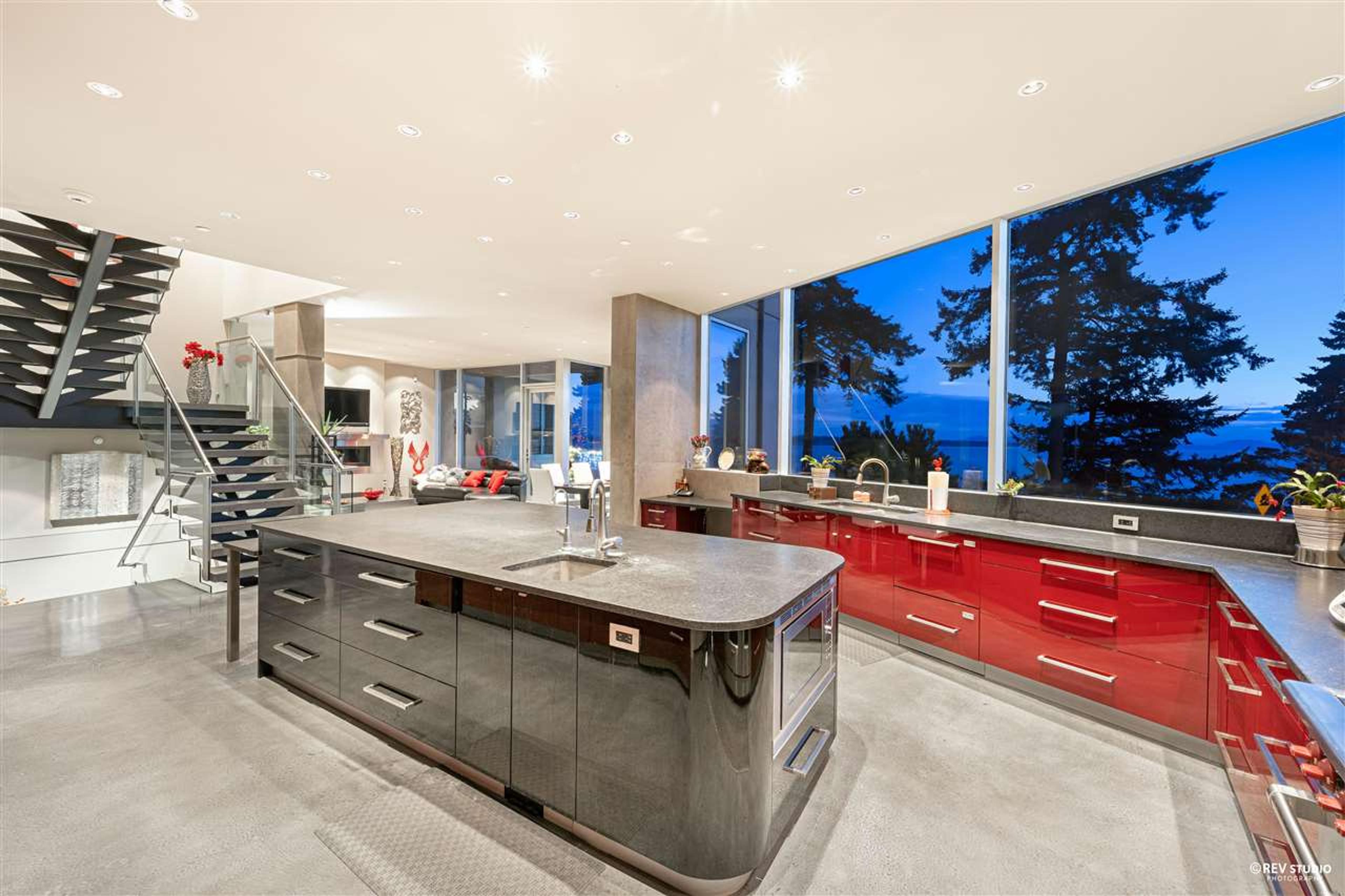 14523 MAGDALEN AVENUE - 12