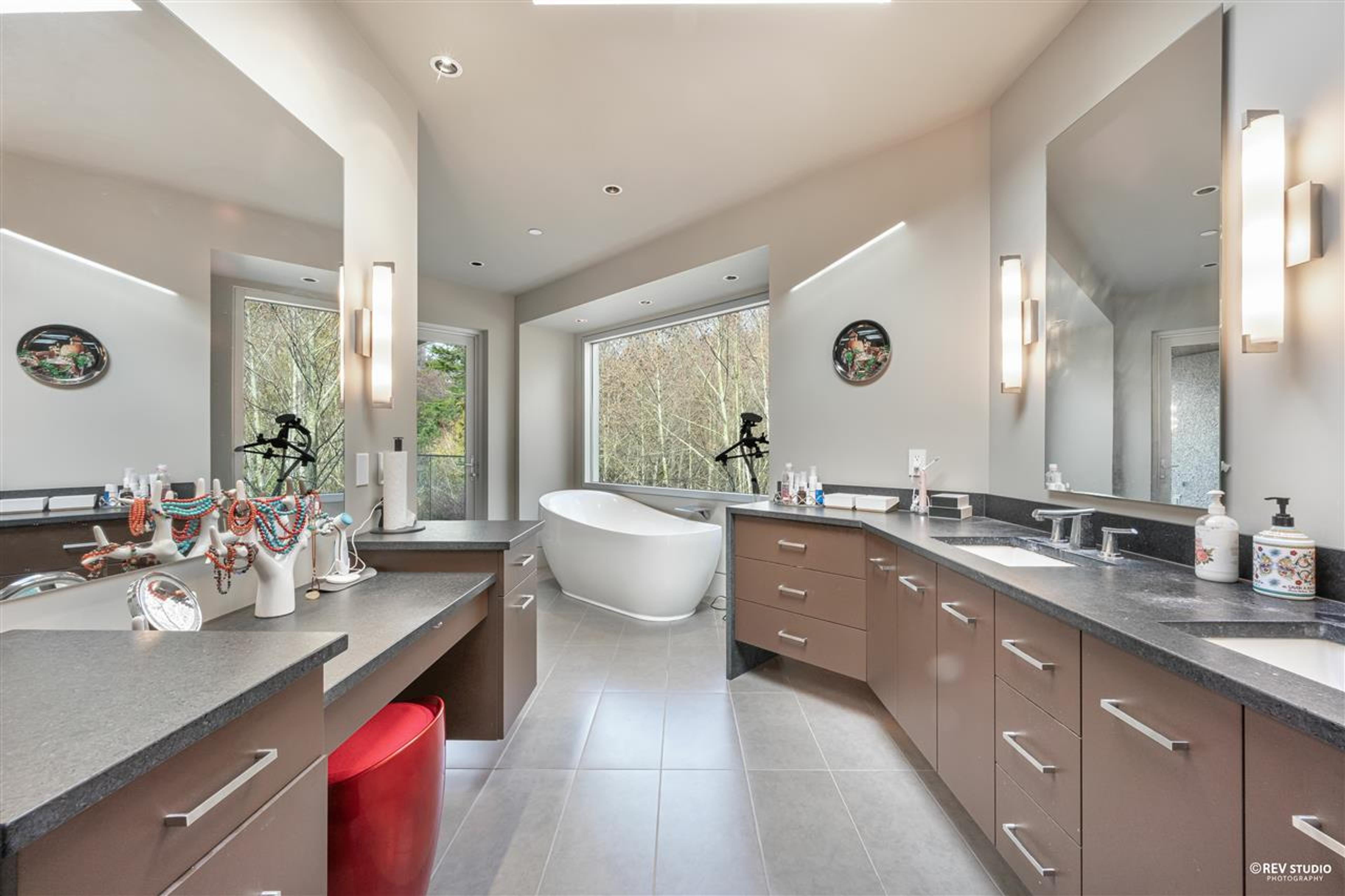 14523 MAGDALEN AVENUE - 18