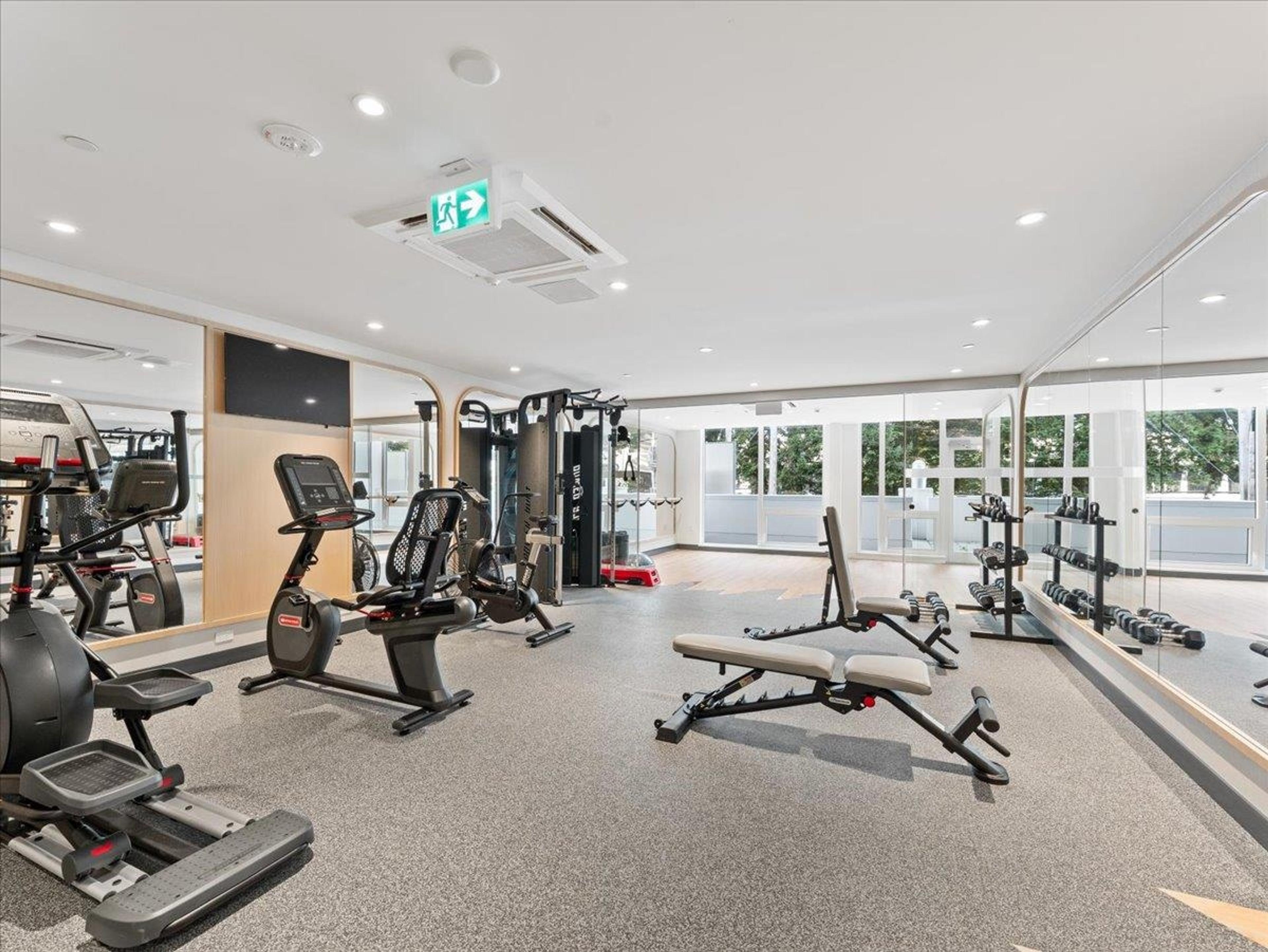 #705 1342 JOHNSTON ROAD - 25