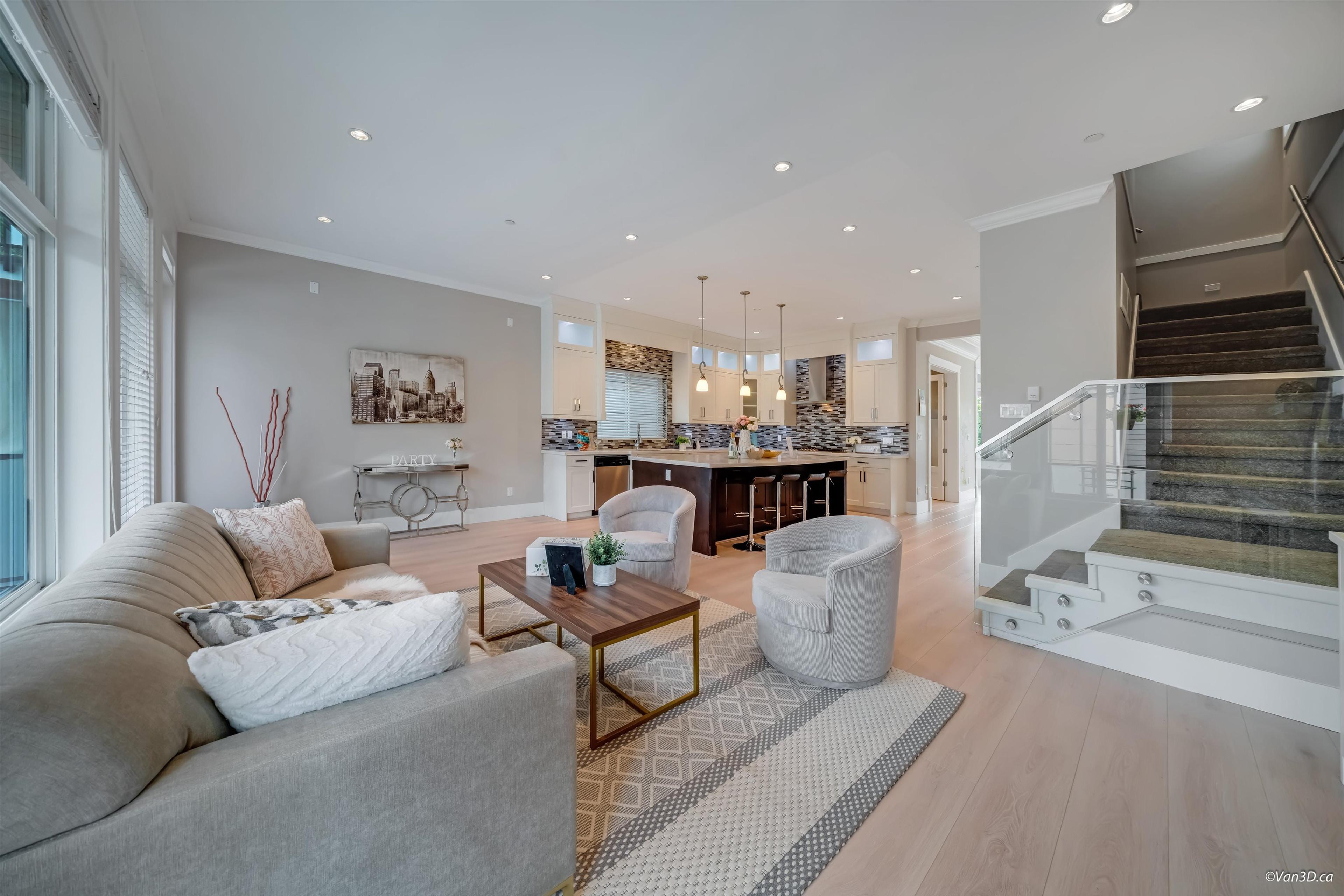 #3 1426 FINLAY STREET - 6